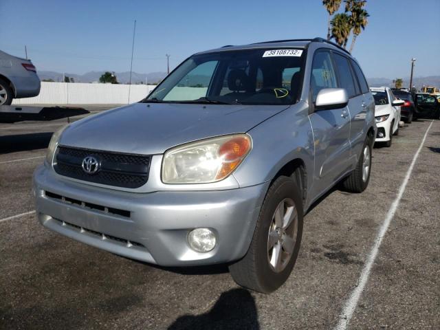 Photo 2 from auction – 2004 TOYOTA RAV4 with VIN JTEGD20V240043752