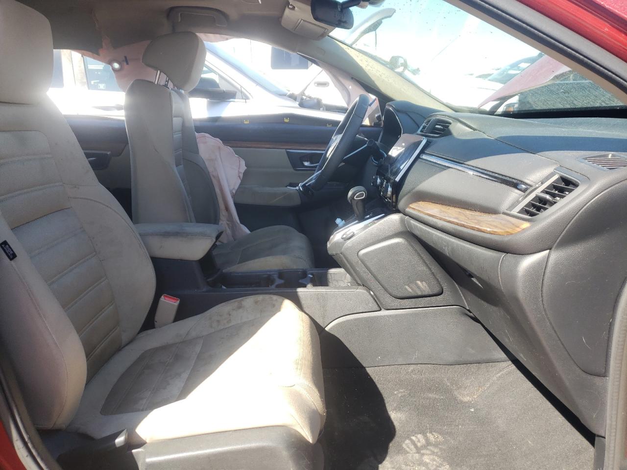 Photo 5 from auction – 2017 HONDA CR-V EX with VIN 2HKRW2H55HH674077