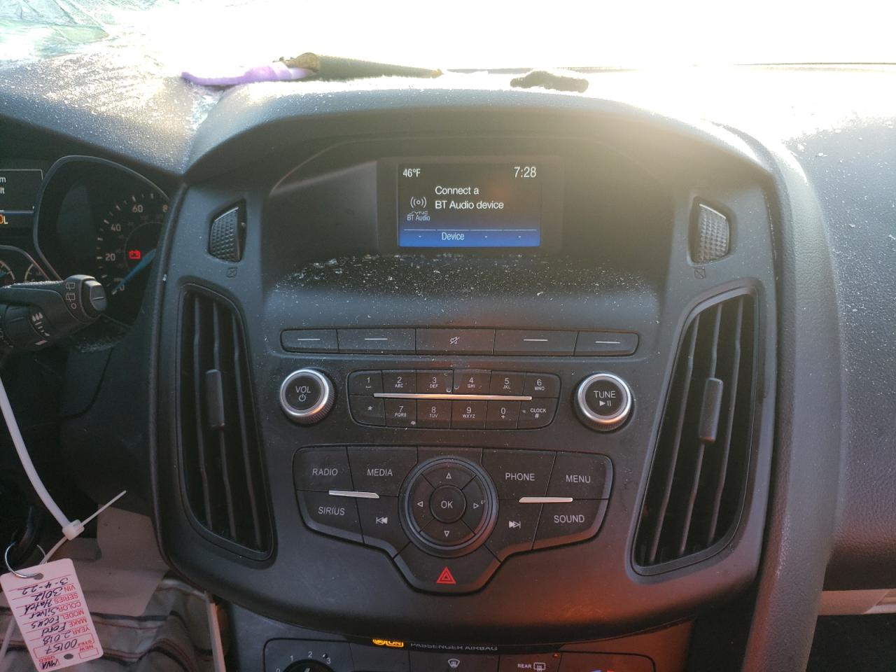 Photo 9 from auction – 2018 FORD FOCUS SE with VIN 1FADP3K25JL253012