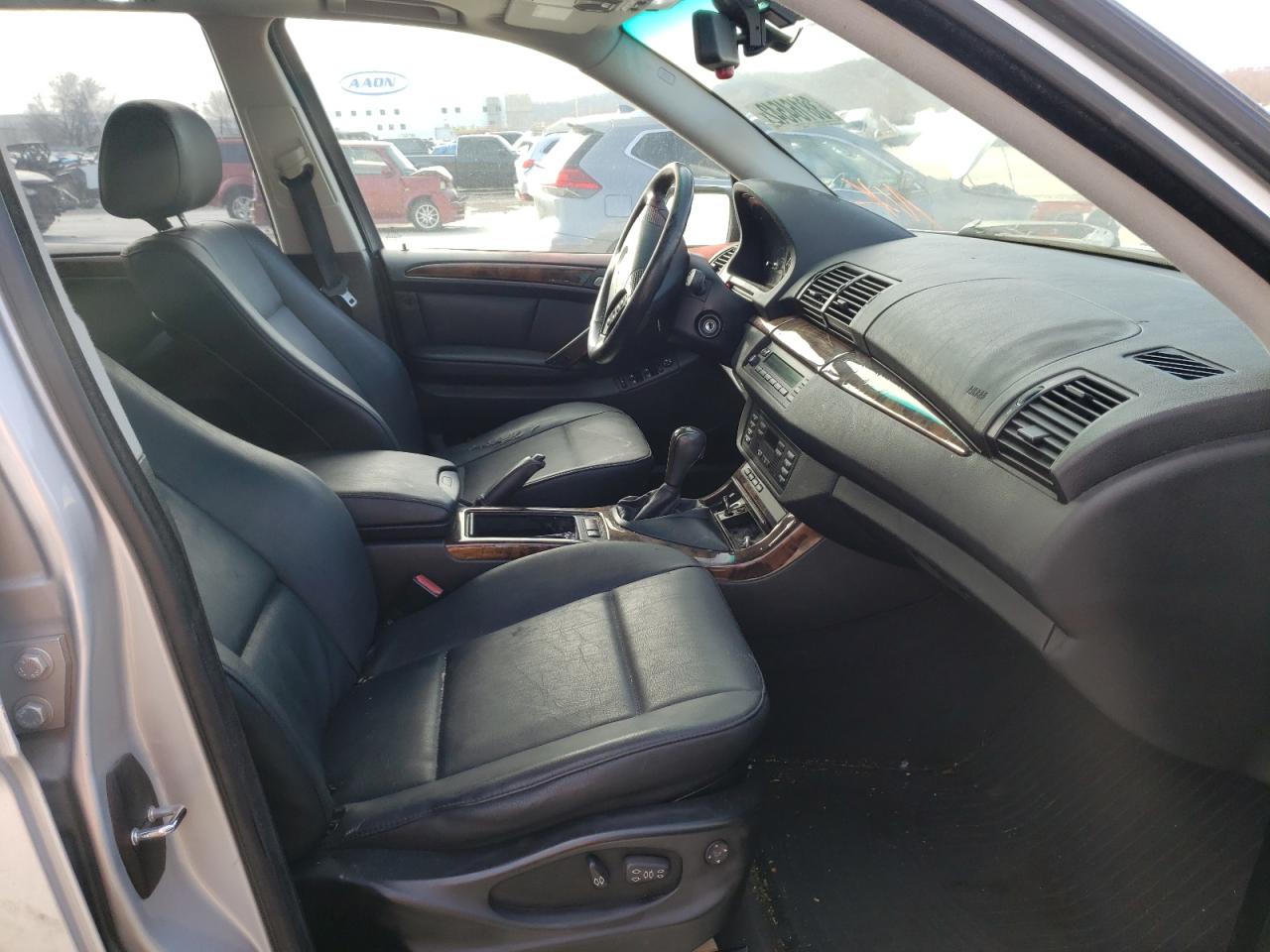 Photo 5 from auction – 2005 BMW X5 3.0I with VIN 5UXFA13545LY13902
