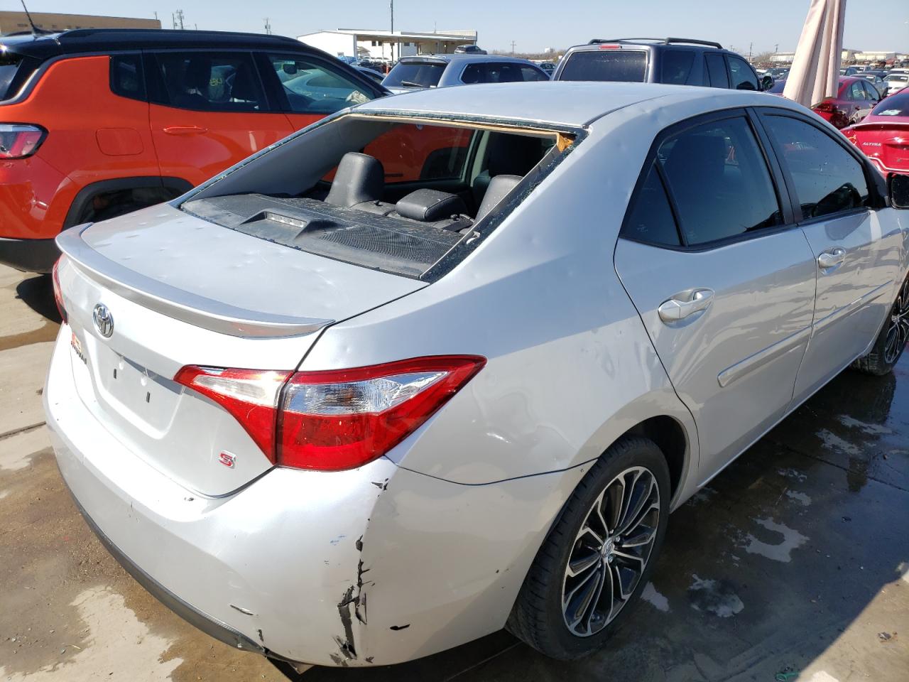 Photo 9 from auction – 2015 TOYOTA COROLLA L with VIN 5YFBURHE2FP196667