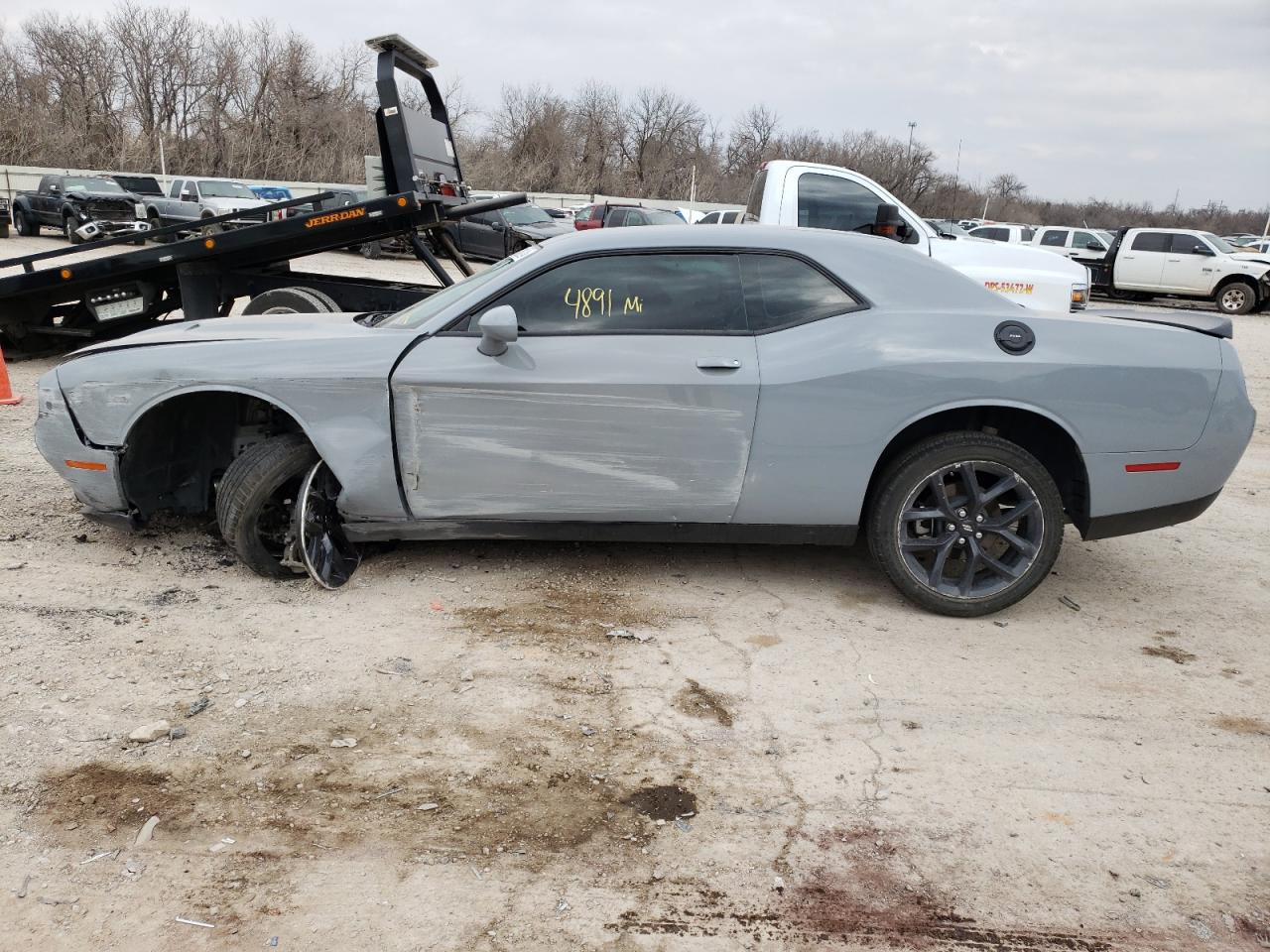 Photo 9 from auction – 2021 DODGE CHALLENGER with VIN 2C3CDZAG4MH573653