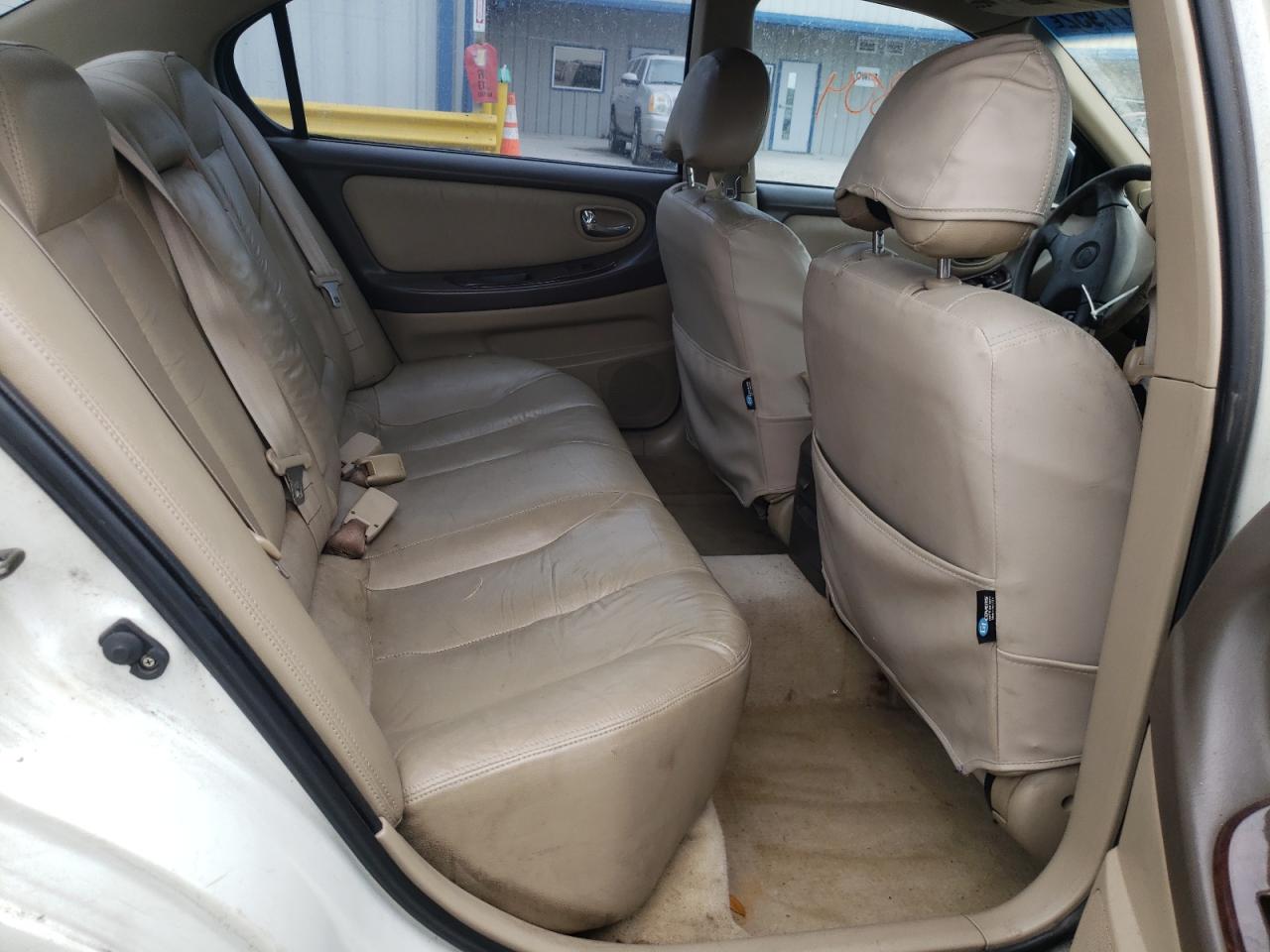 Photo 6 from auction – 2000 NISSAN MAXIMA GLE with VIN JN1CA31D0YT747155