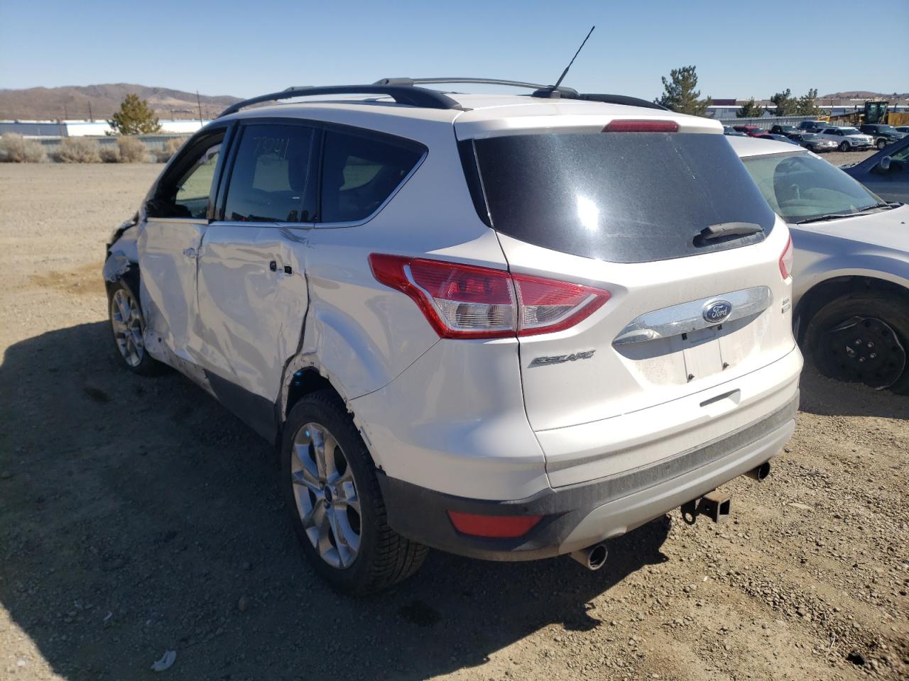 Photo 3 from auction – 2013 FORD ESCAPE SEL with VIN 1FMCU9H93DUA34257