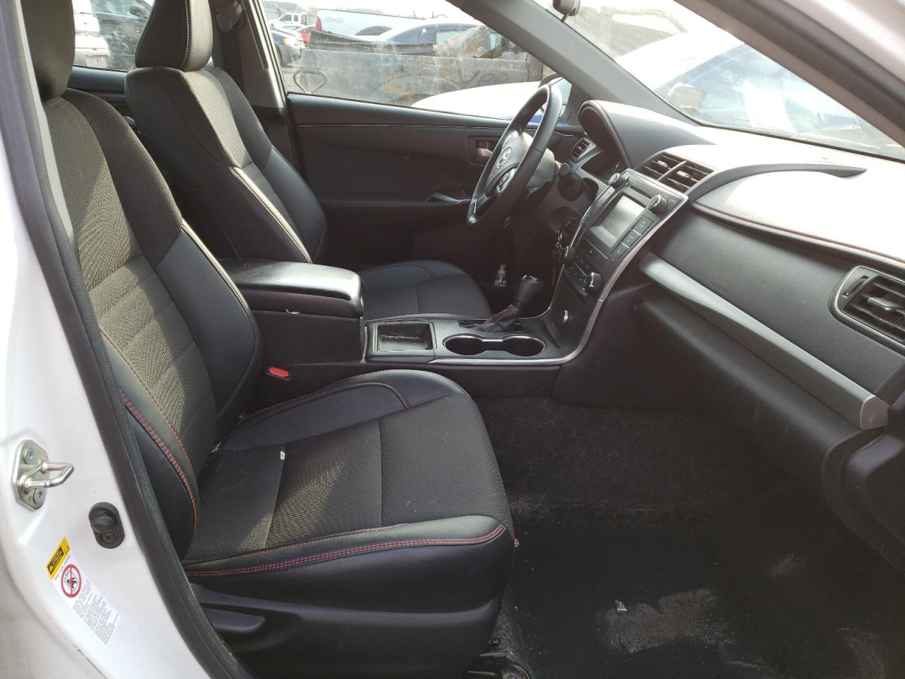 Photo 5 from auction – 2017 TOYOTA CAMRY 4D 2 with VIN 4T1BF1FK7HU388270