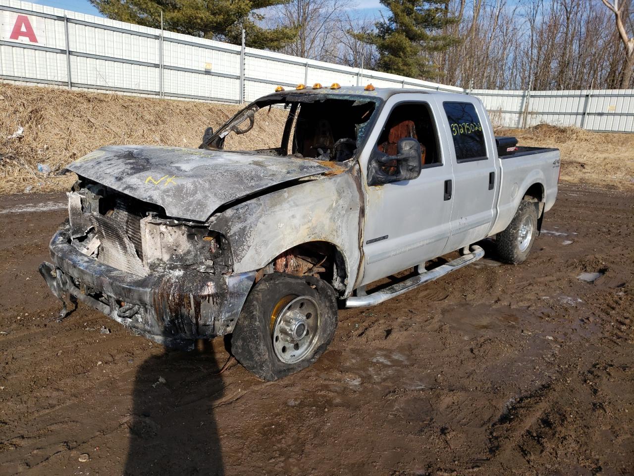 Photo 2 from auction – 2002 FORD F250 SUPER with VIN 1FTNW21F42EB95688