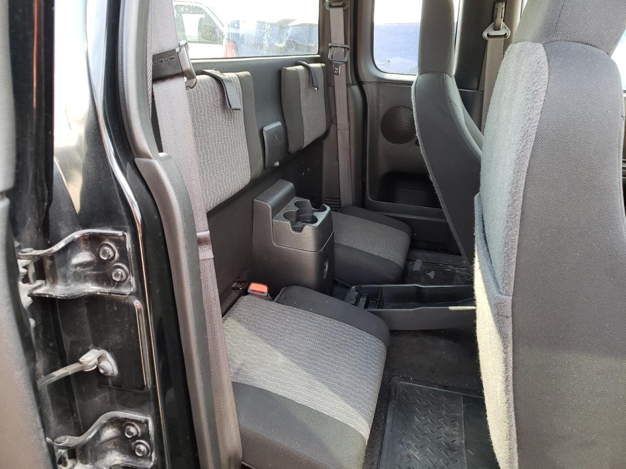 Photo 6 from auction – 2007 GMC CANYON with VIN 1GTDS19E378128504