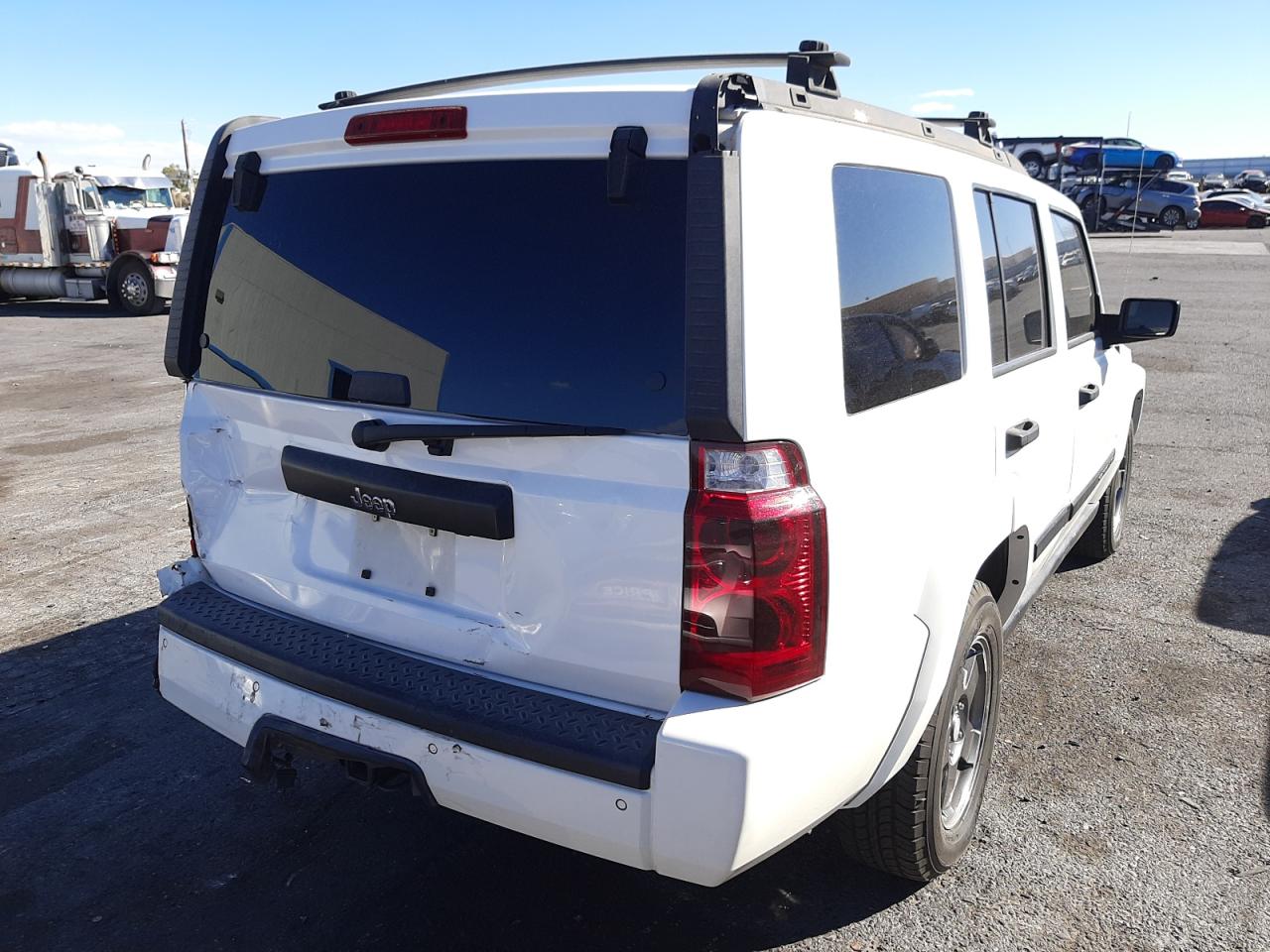 Photo 4 from auction – 2006 JEEP COMMANDER with VIN 1J8HH48N76C126200