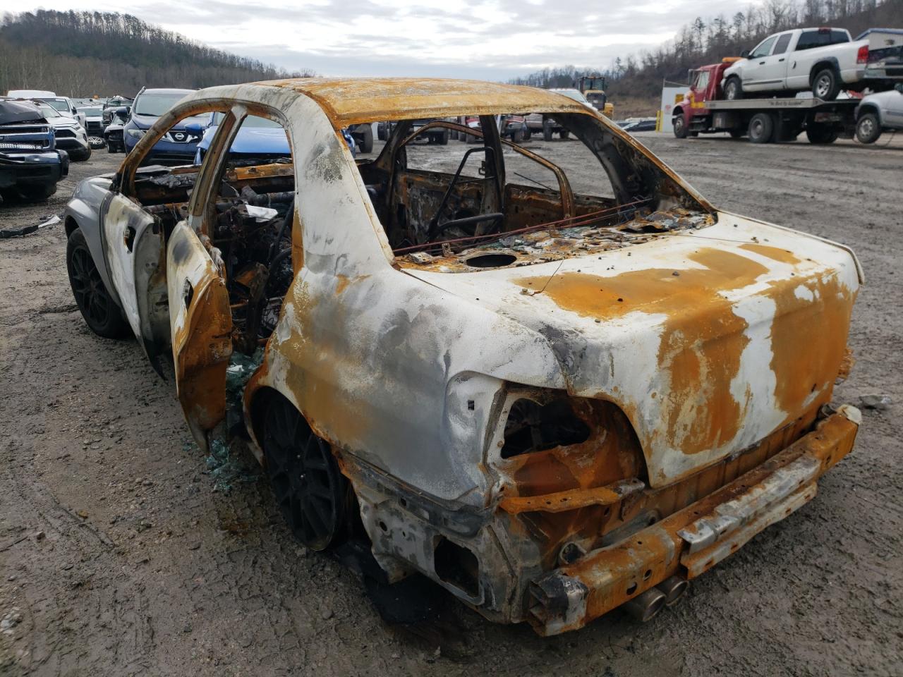 Photo 3 from auction – 2004 SUBARU IMPREZA WR with VIN JF1GD29684H501768