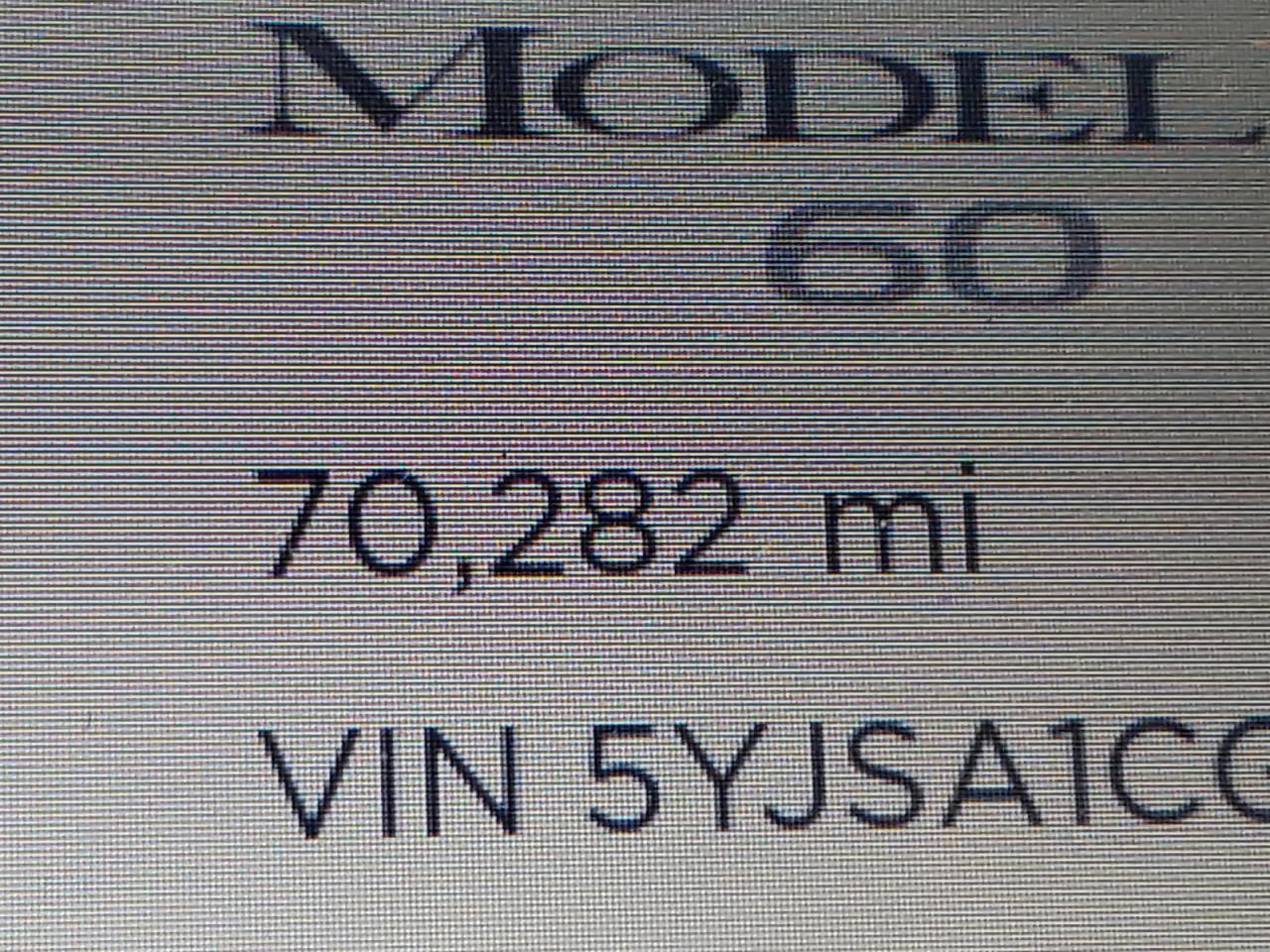 Photo 8 from auction – 2013 TESLA MODEL S with VIN 5YJSA1CG3DFP03779