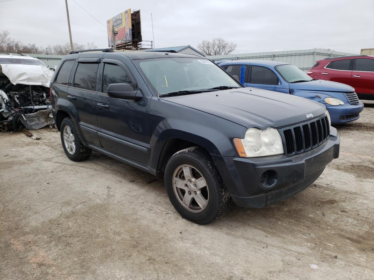 JEEP GRAND CHER 2007 with VIN 1J8GR48K27C512328 - Photo from auction