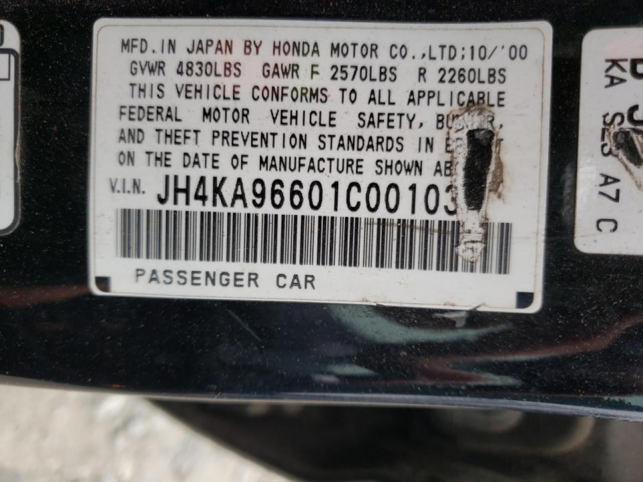 Photo 10 from auction – 2001 ACURA 3.5RL with VIN JH4KA96601C001038
