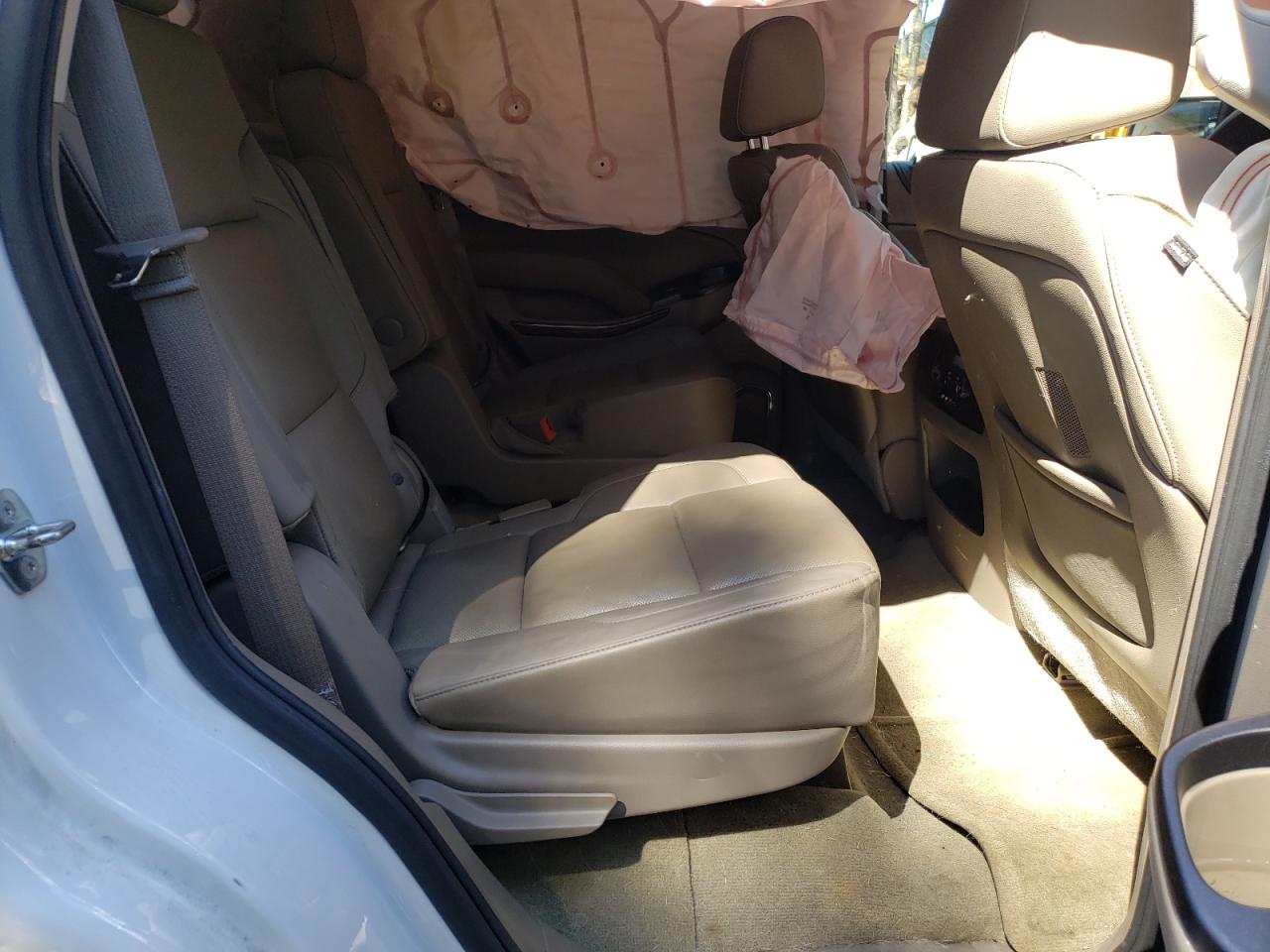 Photo 6 from auction – 2016 GMC YUKON SLT with VIN 1GKS1BKC5GR340781
