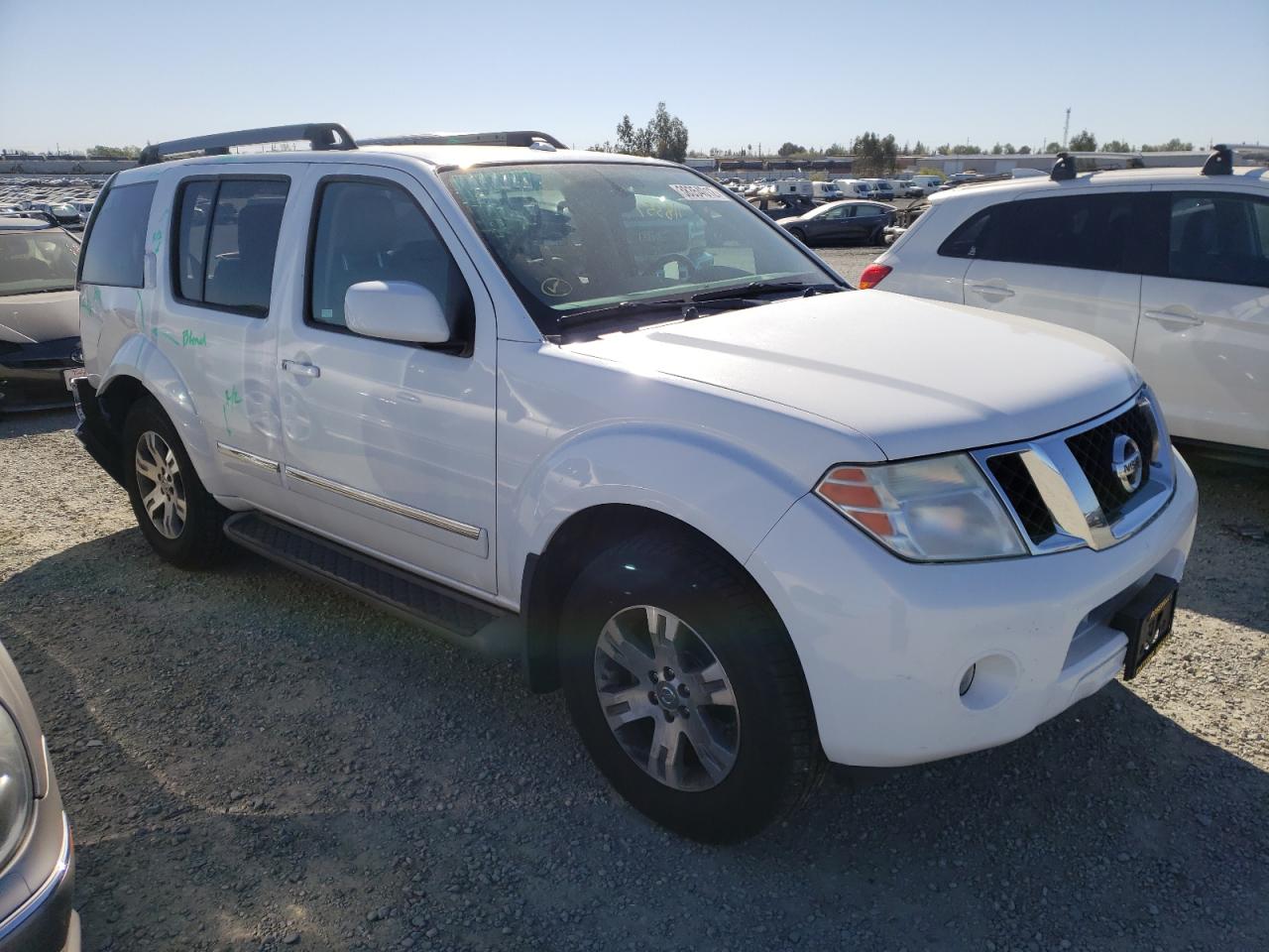 Фото 1 с аукциона – 2012 NISSAN PATHFINDER с VIN 5N1AR1NB8CC607367