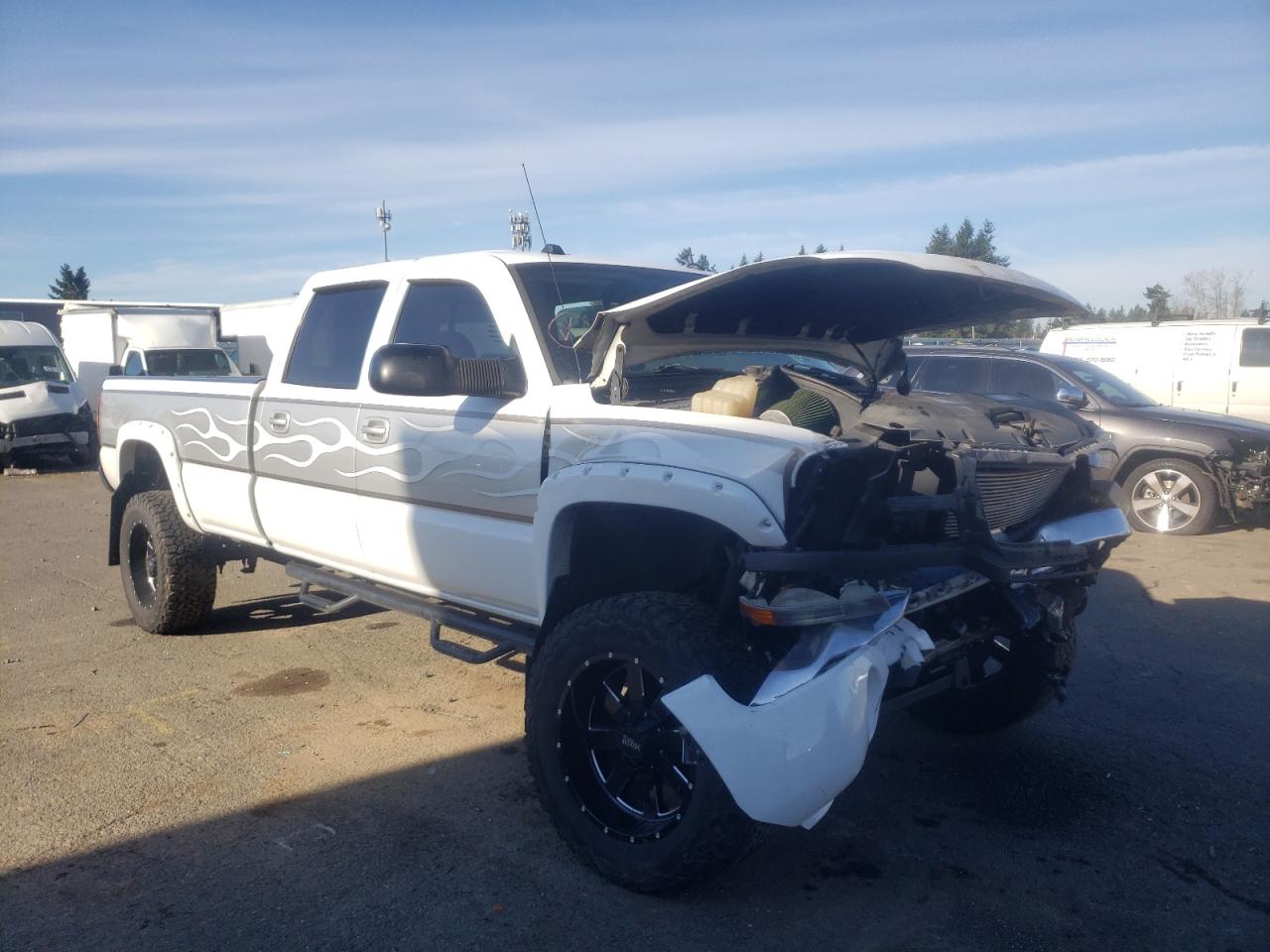 Photo 1 from auction – 2005 GMC NEW SIERRA with VIN 1GTHK33235F869398