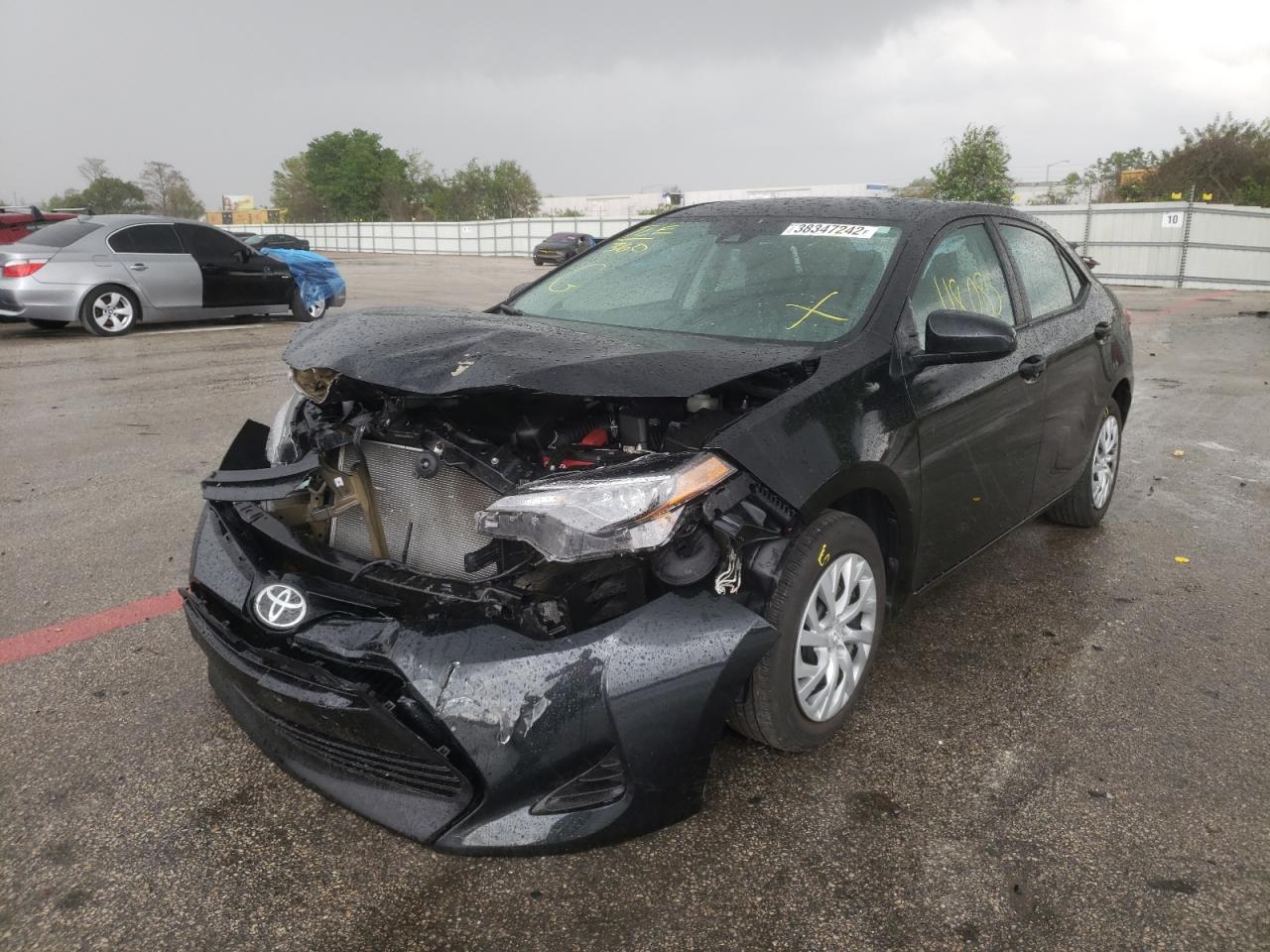 Photo 2 from auction – 2019 TOYOTA COROLLA L with VIN 5YFBURHE3KP944756