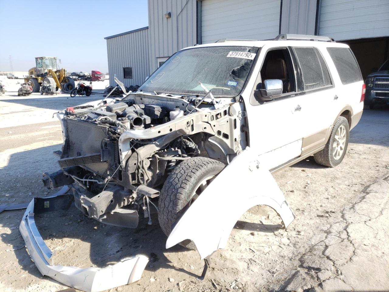 Photo 2 from auction – 2013 FORD EXPEDITION with VIN 1FMJU1H55DEF69834