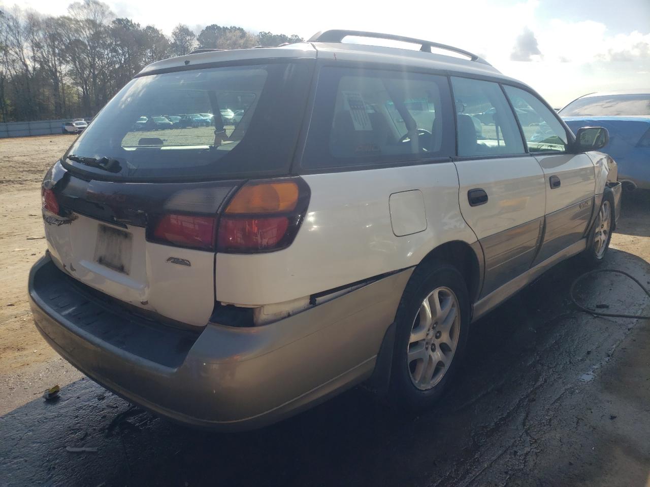 Photo 4 from auction – 2003 SUBARU LEGACY OUT with VIN 4S3BH665037642270