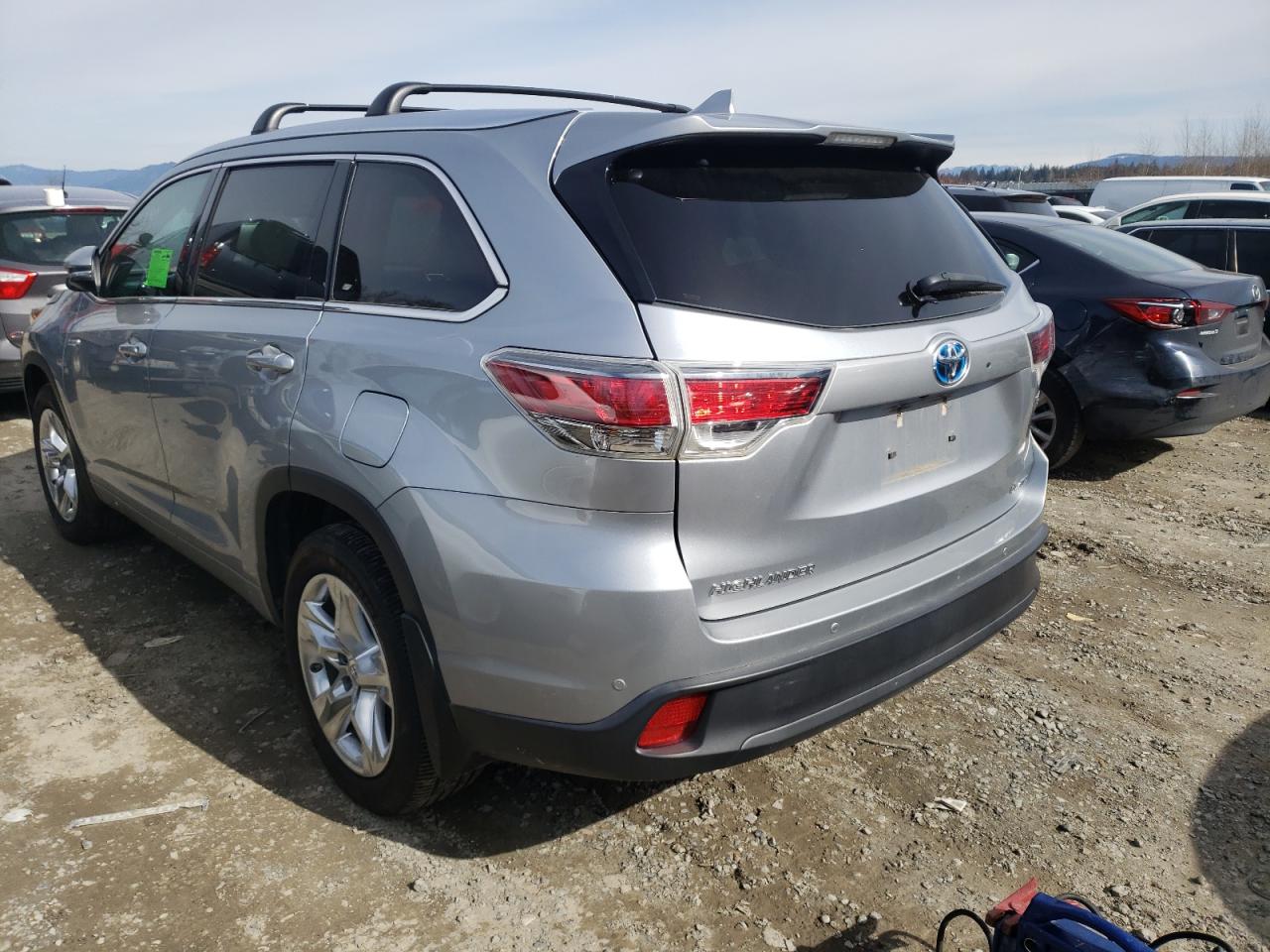 Photo 3 from auction – 2015 TOYOTA HIGHLANDER with VIN 5TDDCRFH6FS013318