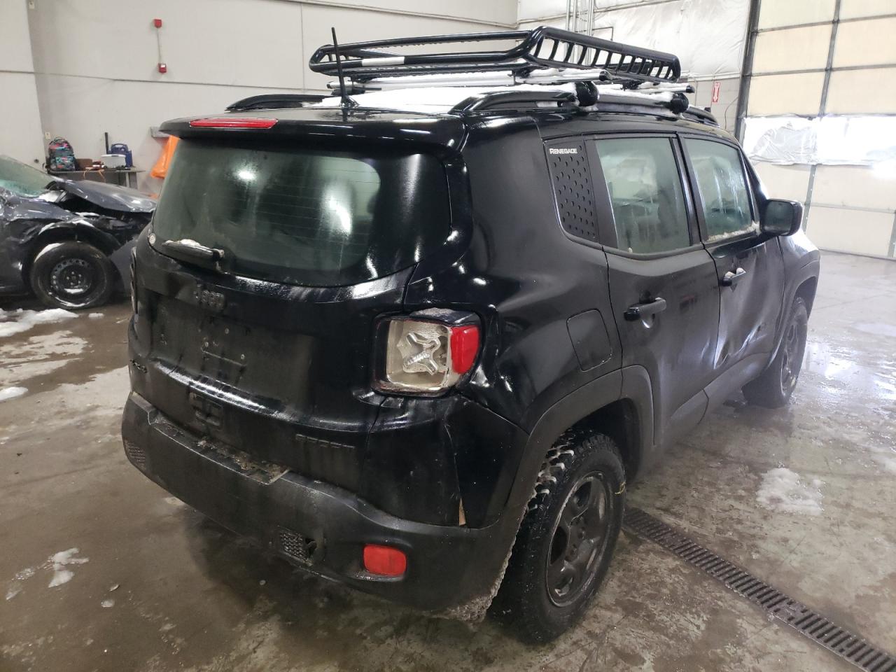 Photo 4 from auction – 2018 JEEP RENEGADE S with VIN ZACCJBAB7JPH58564