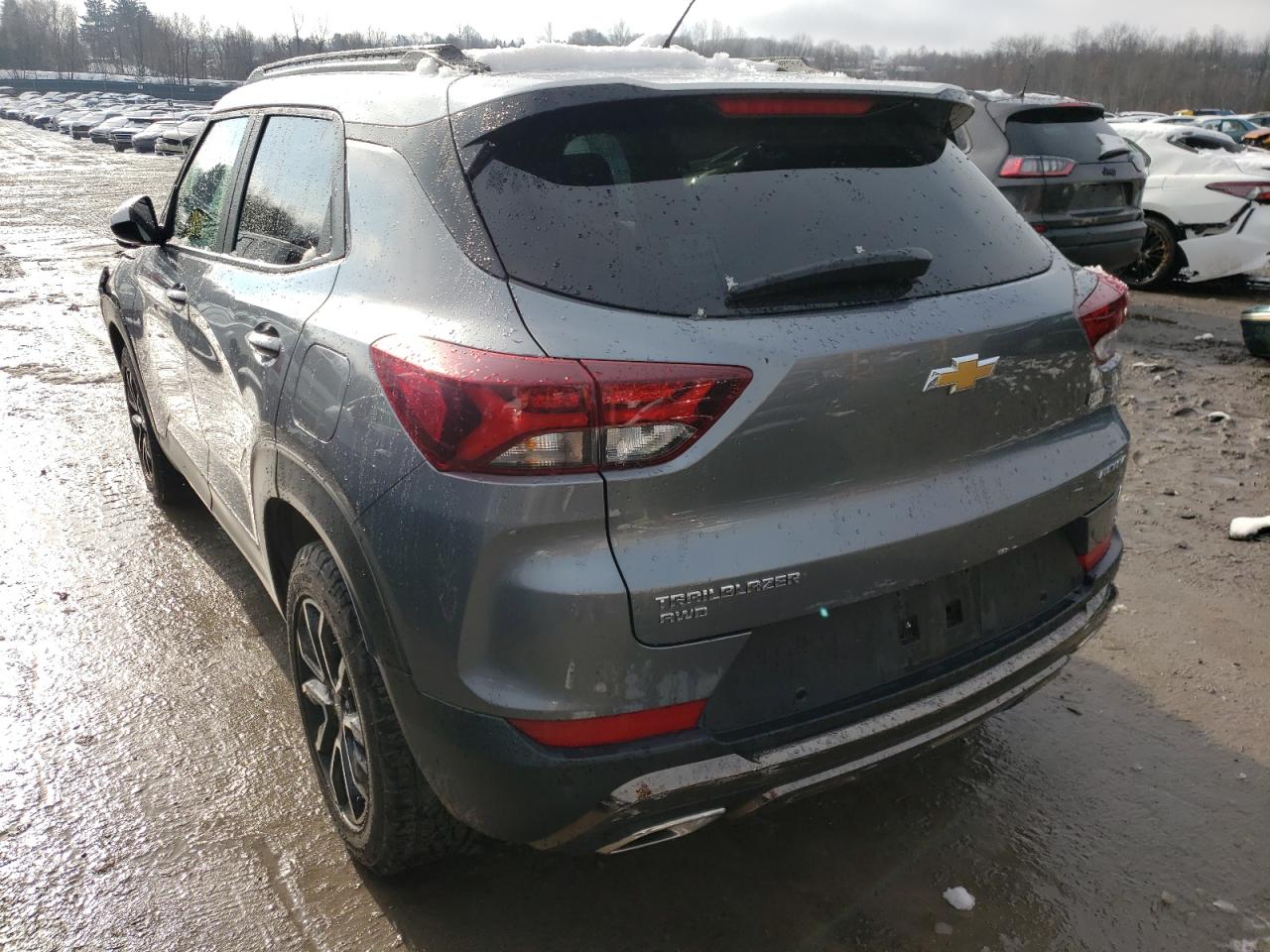 Photo 3 from auction – 2021 CHEVROLET TRAILBLAZE with VIN KL79MSSL1MB013670