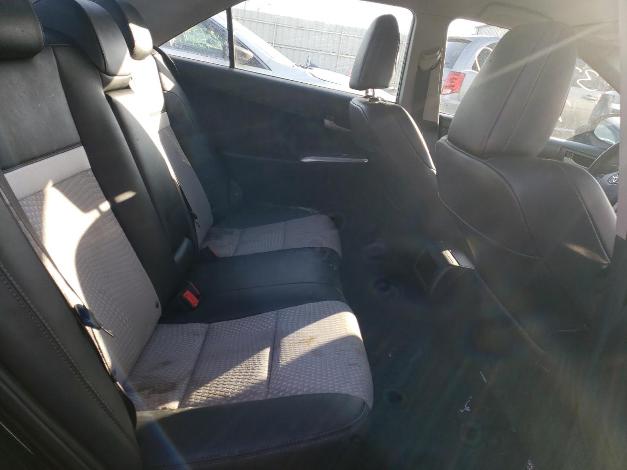 Photo 6 from auction – 2012 TOYOTA CAMRY BASE with VIN 4T1BF1FK5CU072598