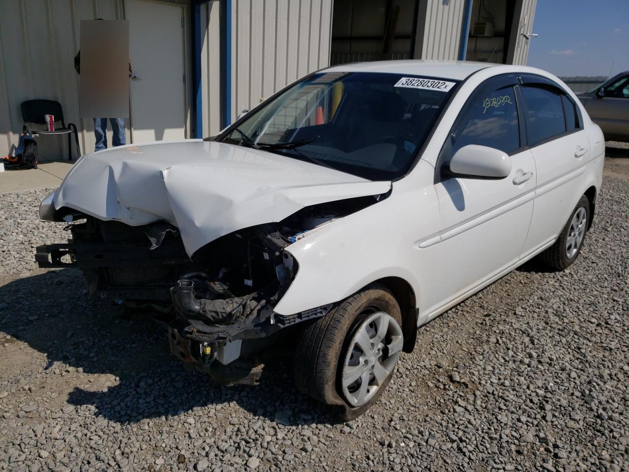 Photo 2 from auction – 2010 HYUNDAI ACCENT GLS with VIN KMHCN4AC8AU498744