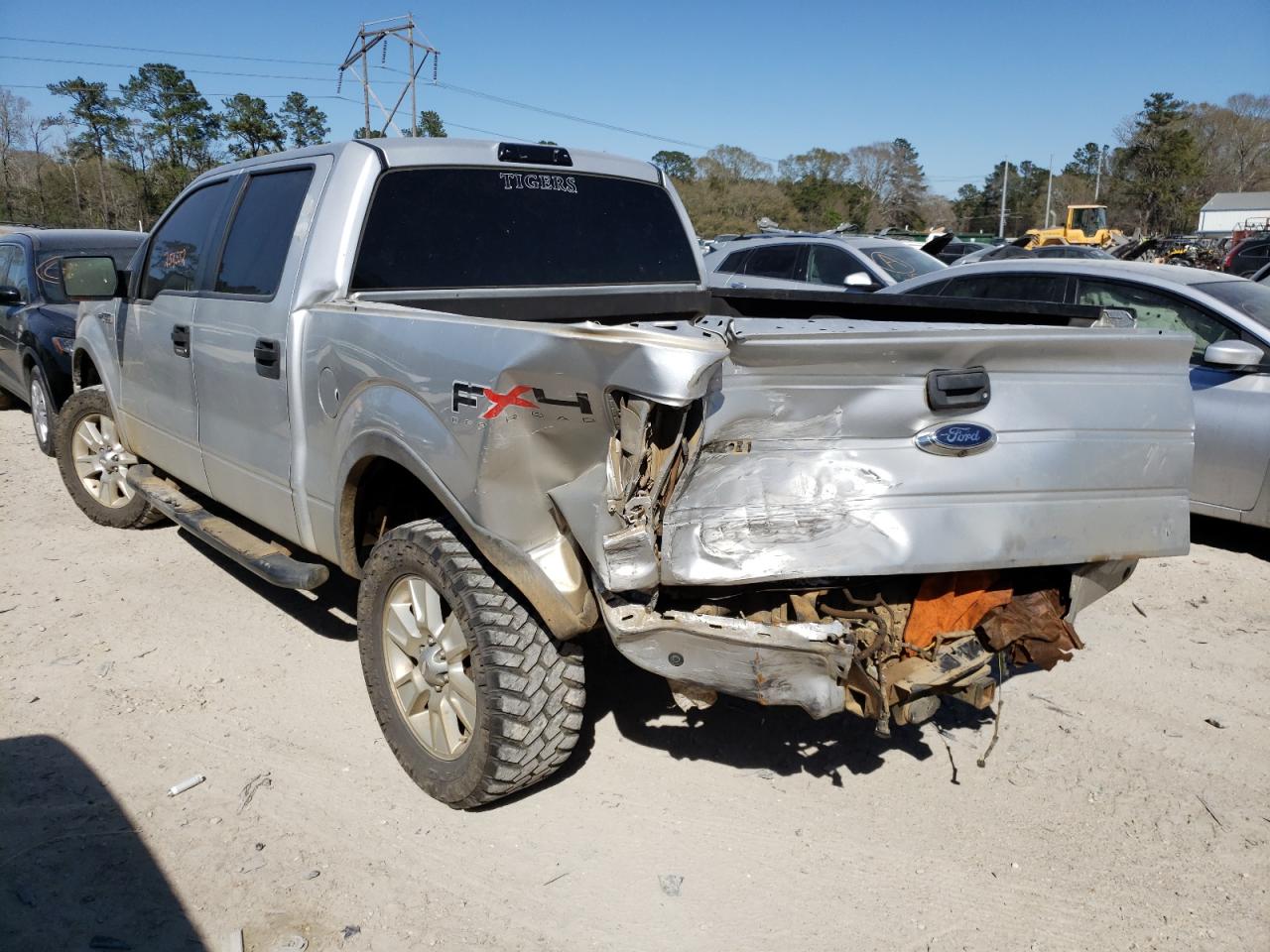 Photo 3 from auction – 2009 FORD F150 SUPER with VIN 1FTPW14V49FA64299
