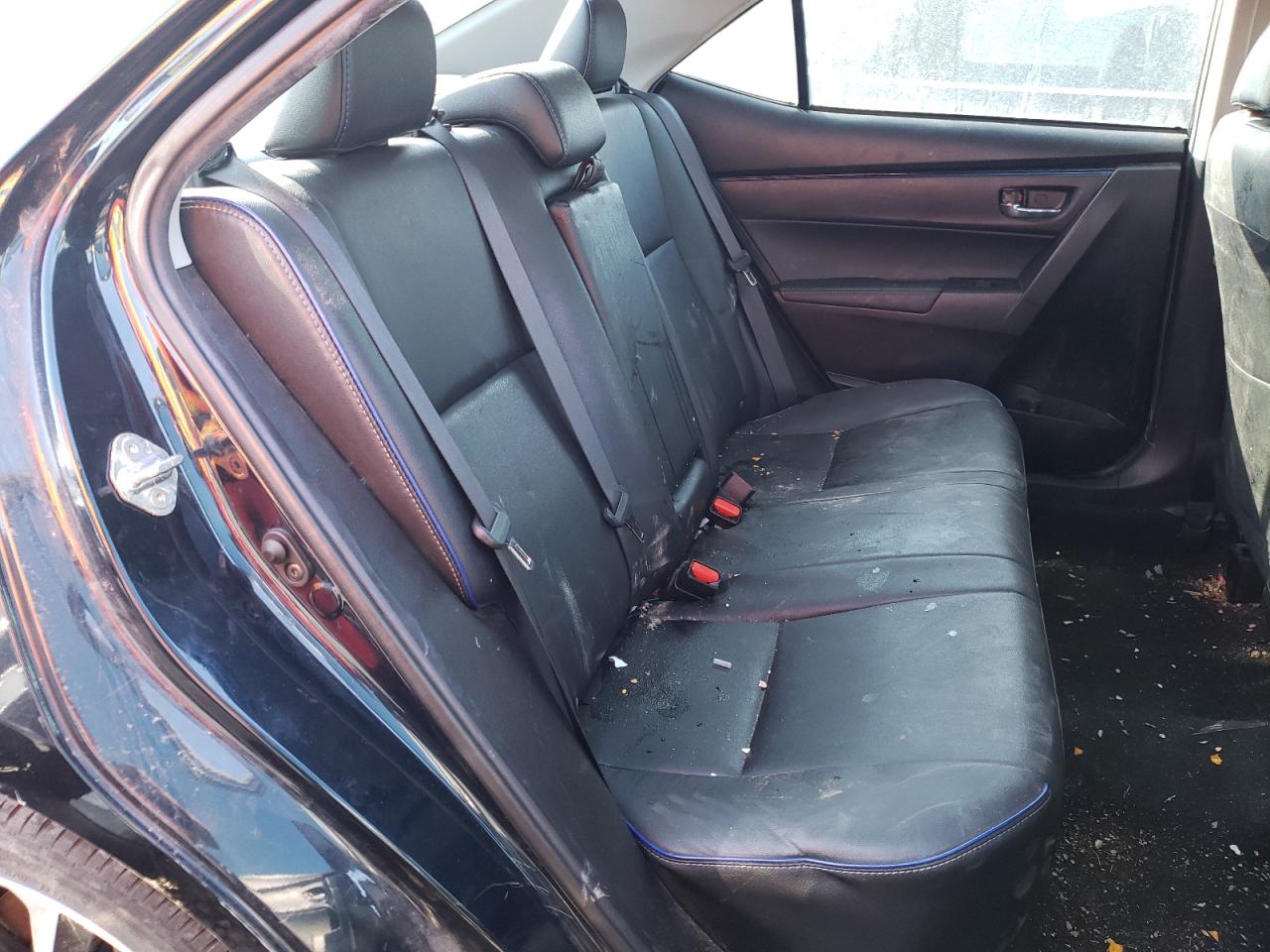 Photo 6 from auction – 2018 TOYOTA COROLLA L with VIN 5YFBURHE0JP786505