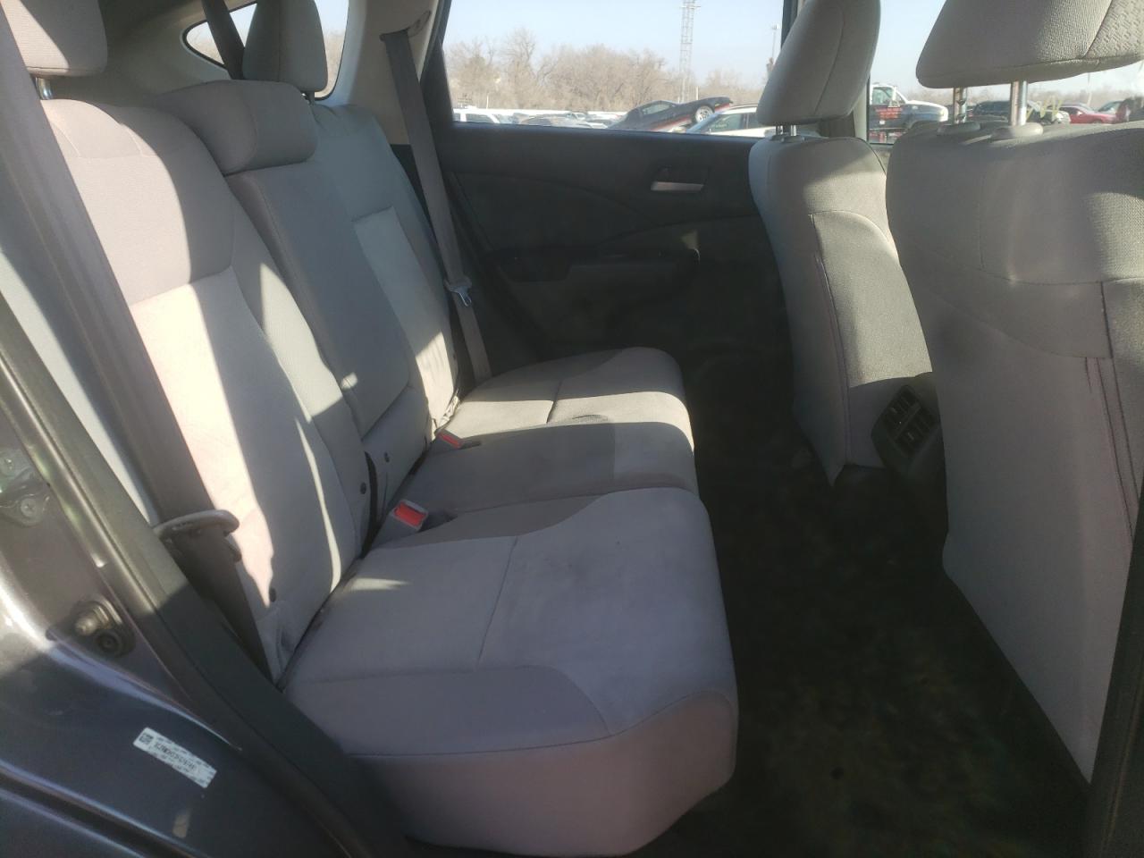 Photo 6 from auction – 2015 HONDA CR-V LX with VIN 3CZRM3H33FG707491