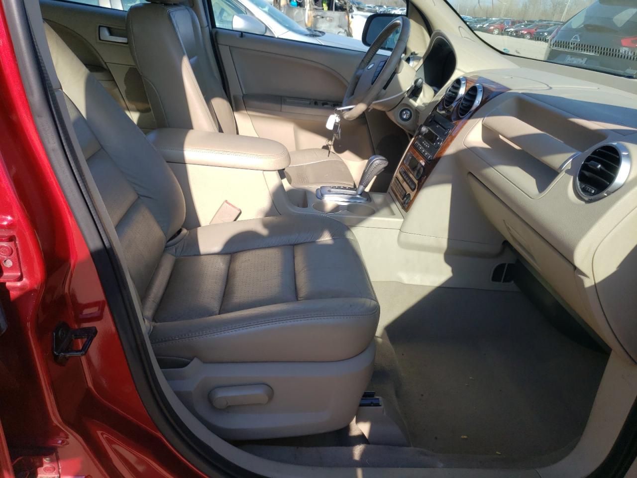 Photo 5 from auction – 2007 FORD FREESTYLE with VIN 1FMDK02197GA10458