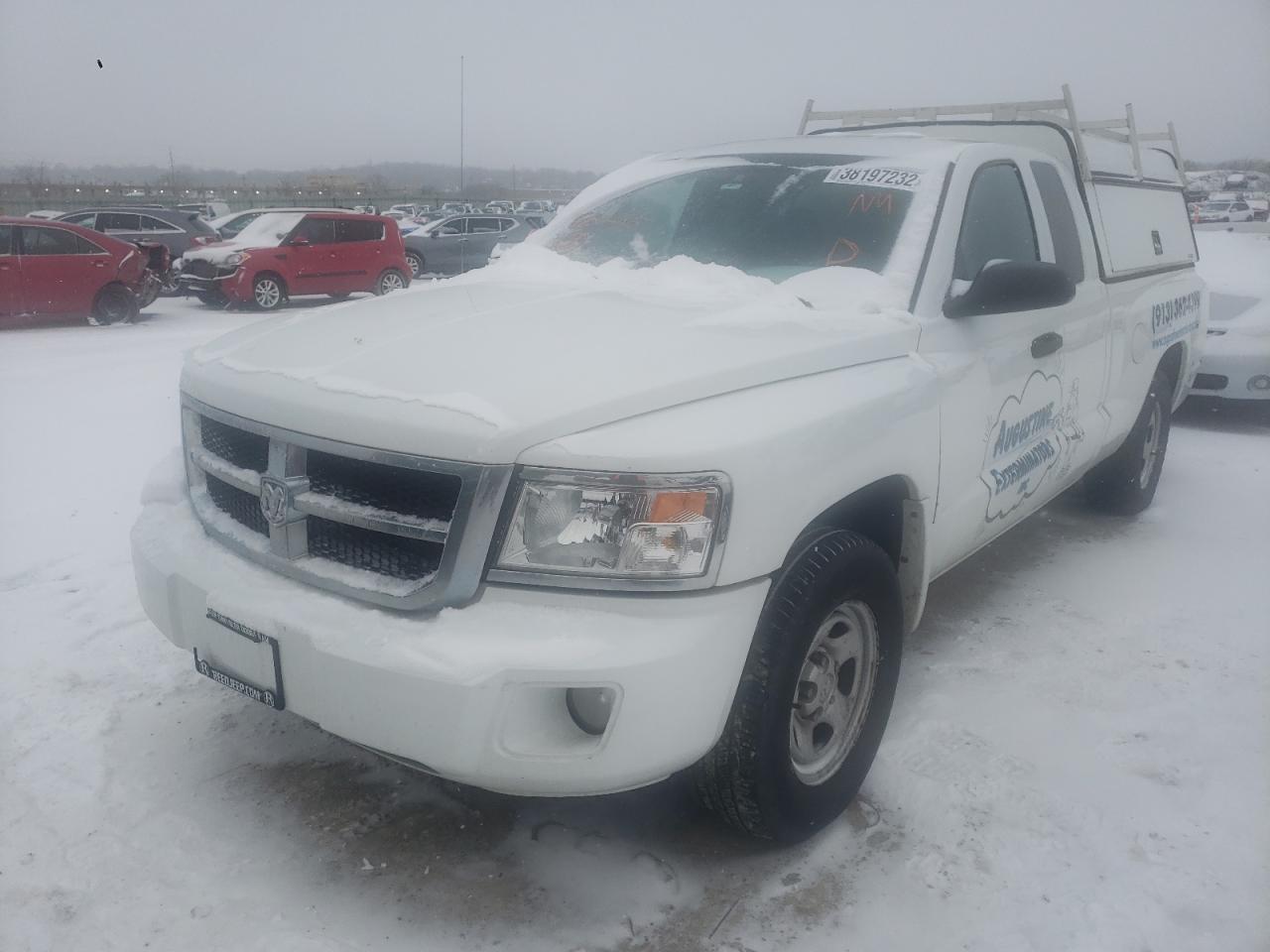 Photo 2 from auction – 2011 DODGE DAKOTA ST with VIN 1D7RE2BK7BS661475