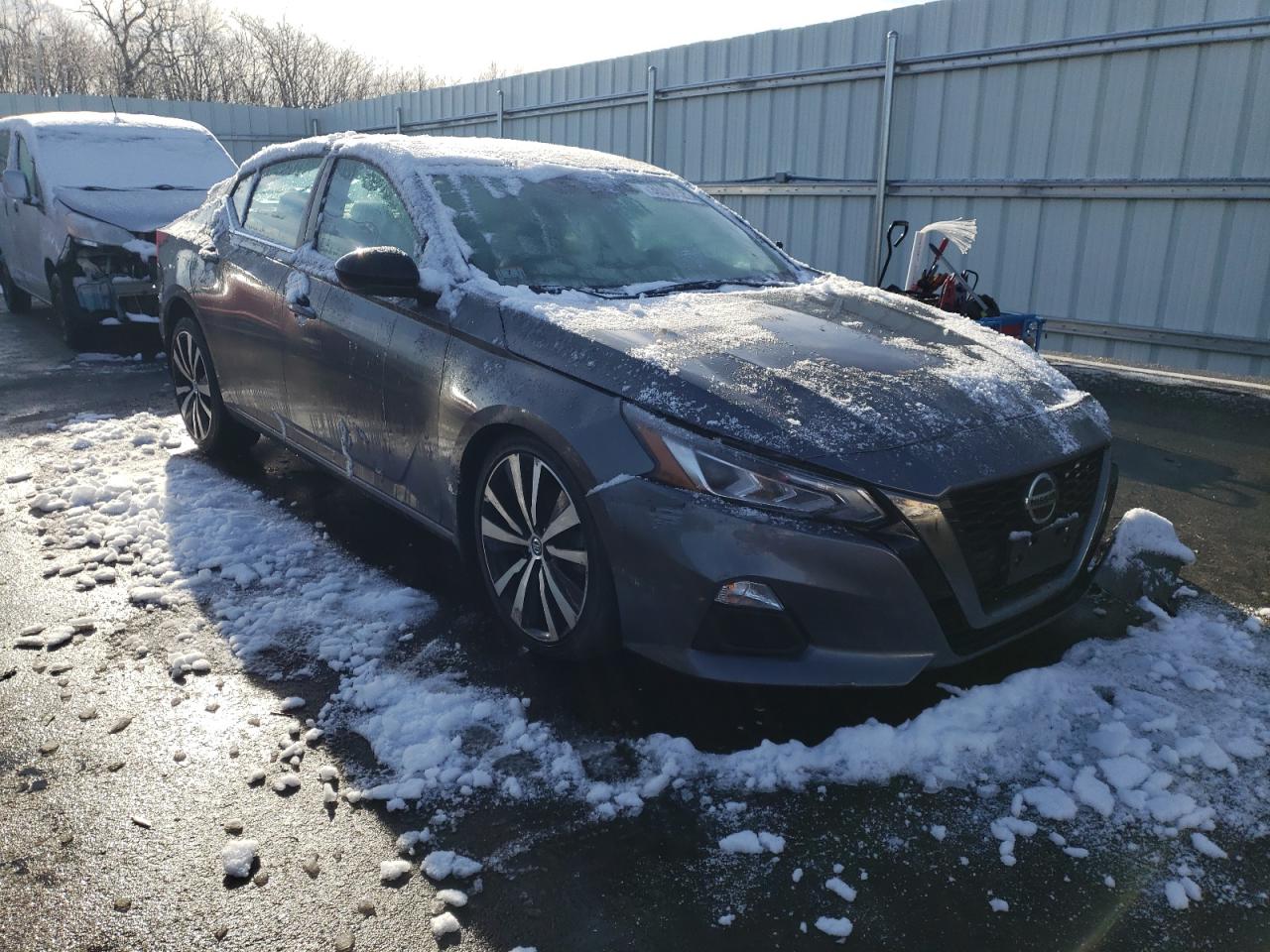 Photo 1 from auction – 2021 NISSAN ALTIMA SR with VIN 1N4BL4CW7MN302049