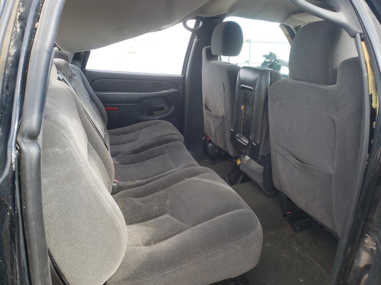 Photo 6 from auction – 2006 CHEVROLET 2500 with VIN 1GCHK23UX6F183775