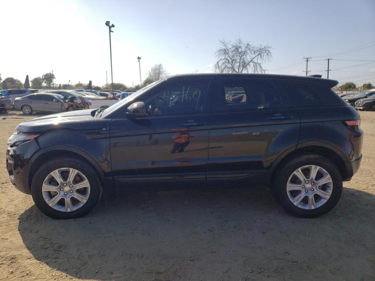 Photo 9 from auction – 2016 LAND ROVER RANGE ROVE with VIN SALVP2BG4GH117852