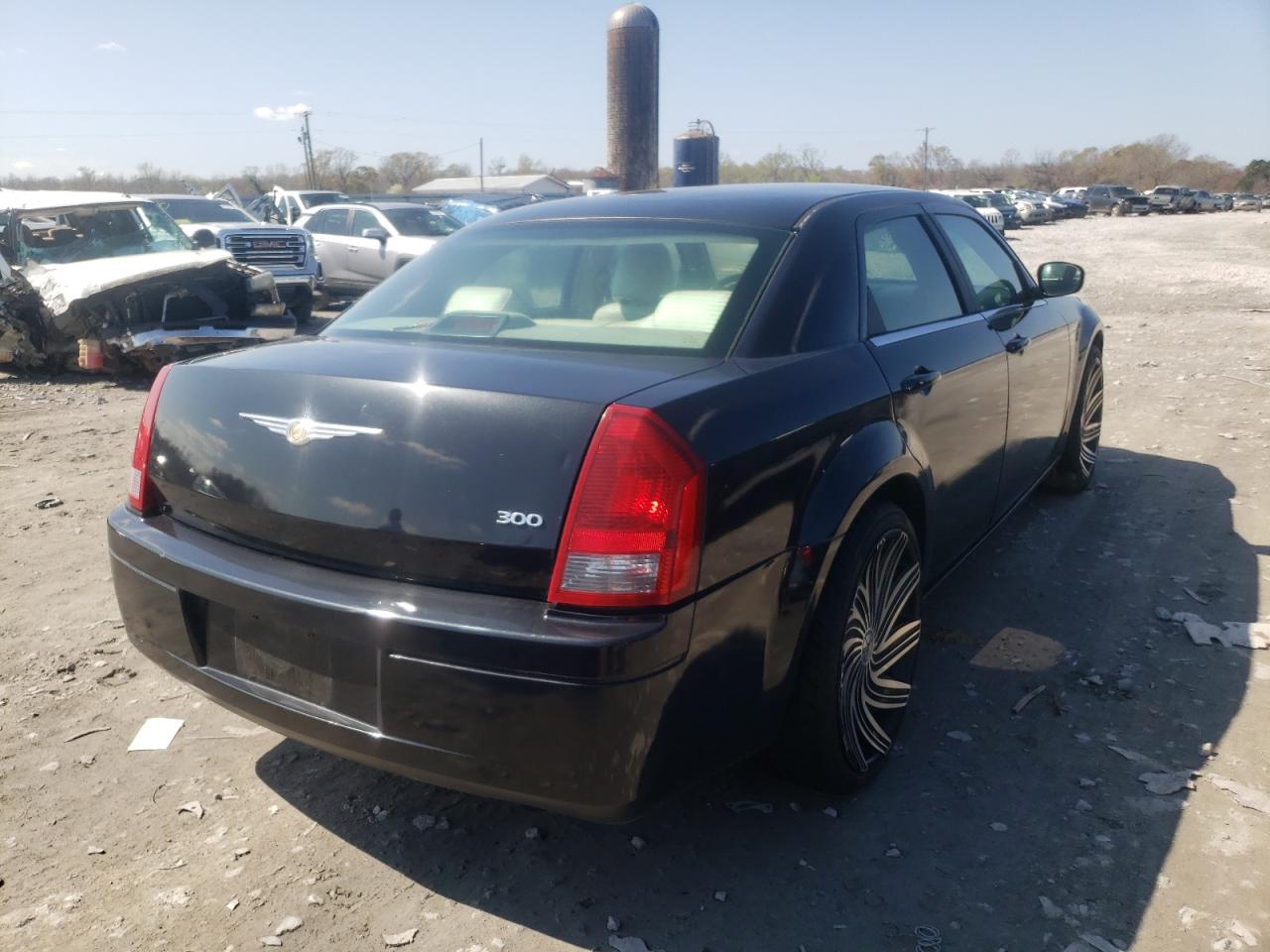 Photo 4 from auction – 2006 CHRYSLER 300 with VIN 2C3KA43RX6H224294