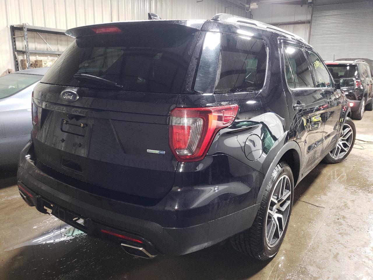 Photo 4 from auction – 2016 FORD EXPLORER S with VIN 1FM5K8GT9GGB50457