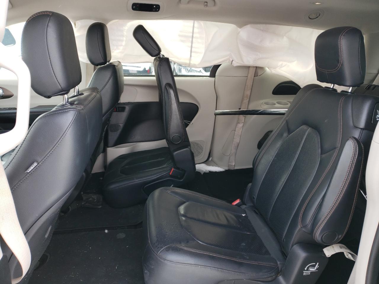 Photo 6 from auction – 2019 CHRYSLER PACIFICA T with VIN 2C4RC1BG2KR592752