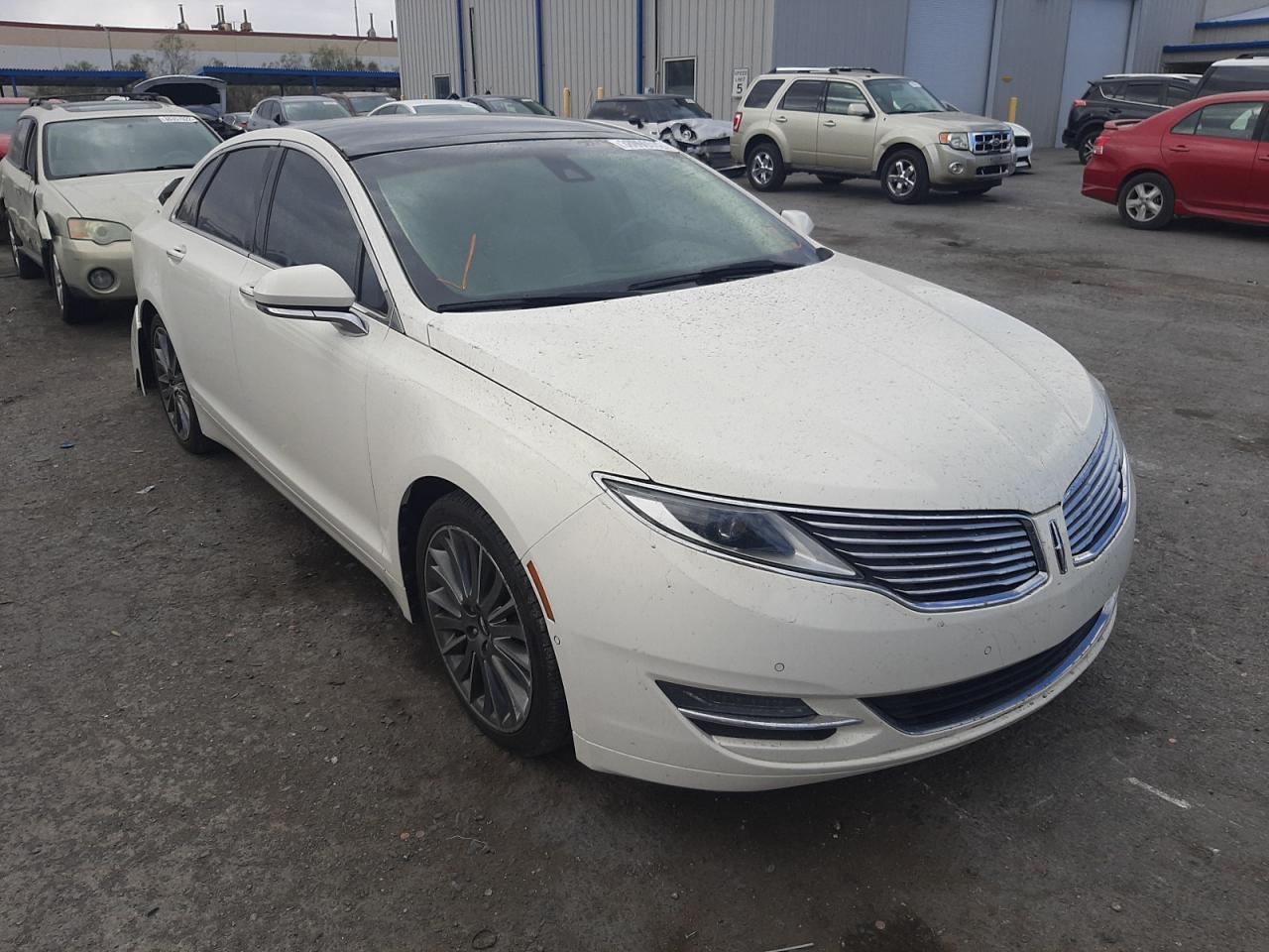 LINCOLN MKZ 2014 with VIN 3LN6L2G91DR804200 - Photo from auction