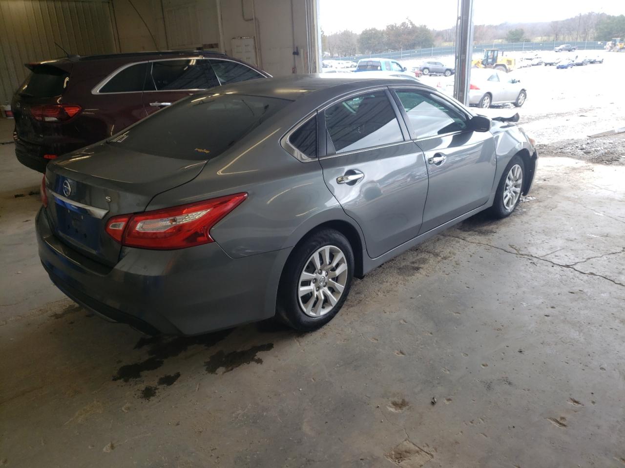 Photo 4 from auction – 2017 NISSAN ALTIMA 2.5 with VIN 1N4AL3AP7HC284588
