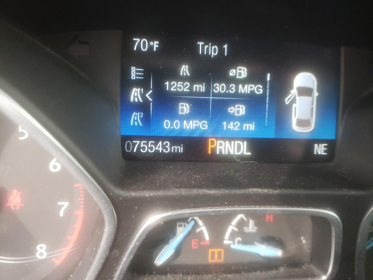 Photo 8 from auction – 2017 FORD FOCUS SE with VIN 1FADP3K22HL215702