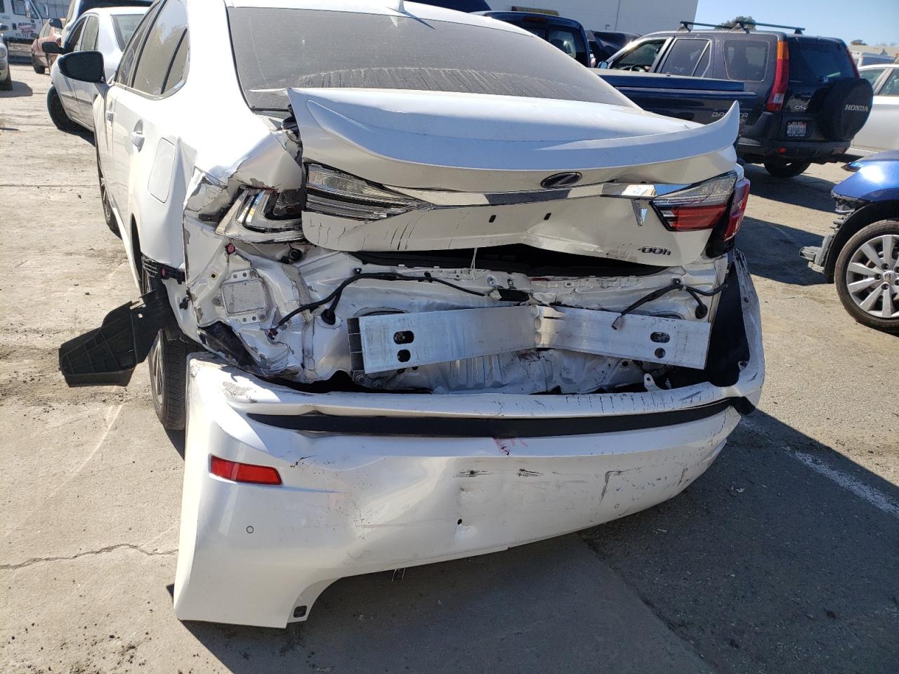 Photo 9 from auction – 2017 LEXUS ES 300H with VIN JTHBW1GG7H2134809