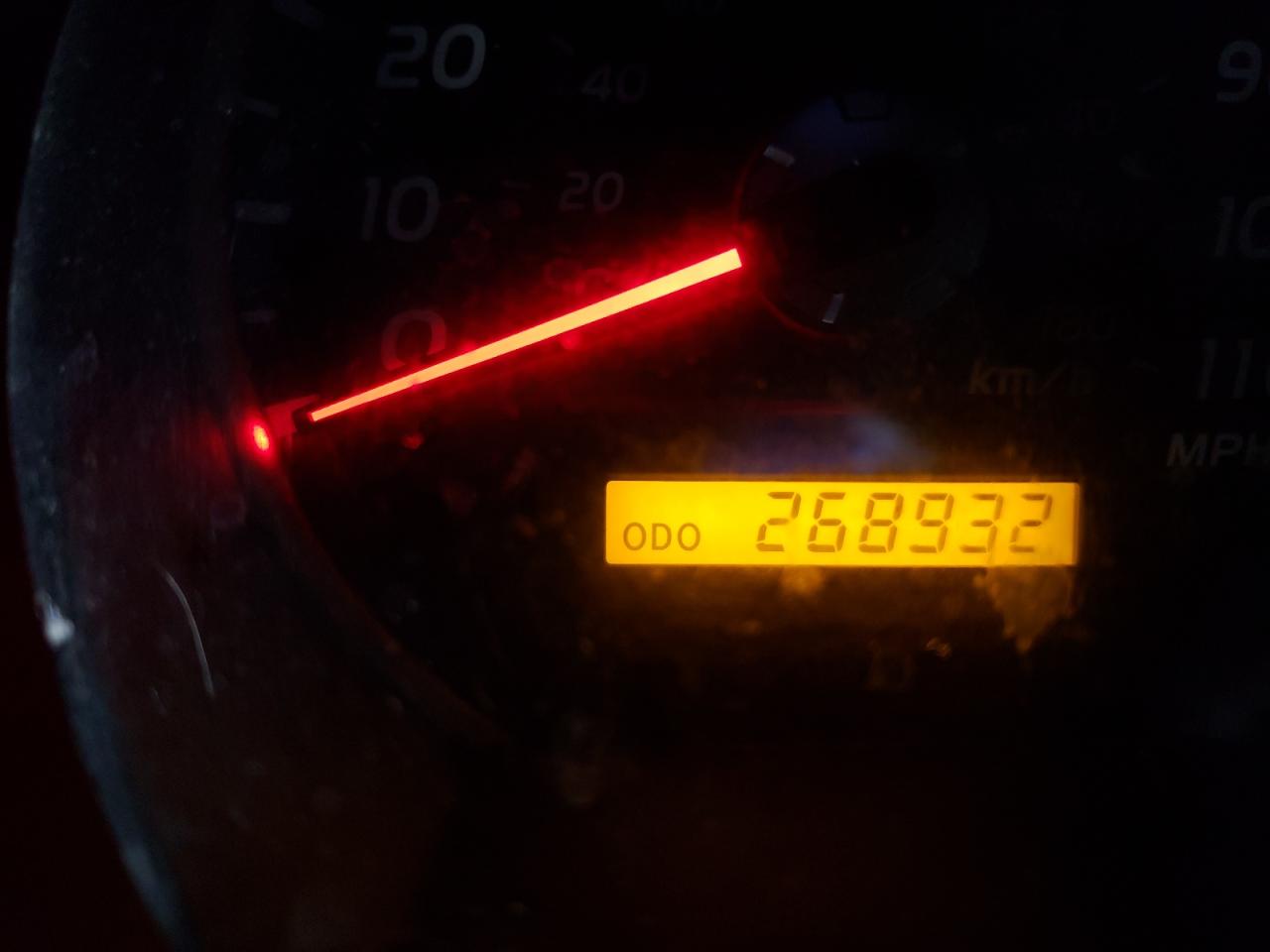 Photo 8 from auction – 2003 TOYOTA 4RUNNER LI with VIN JTEBT17R438007982