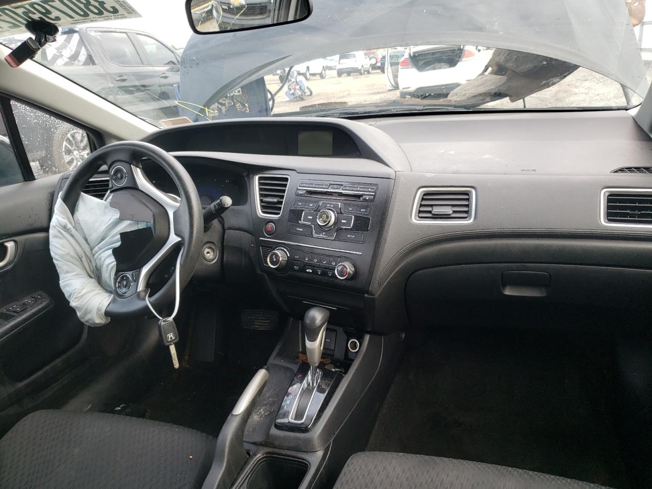 Photo 9 from auction – 2014 HONDA CIVIC LX with VIN 19XFB2F58EE007988