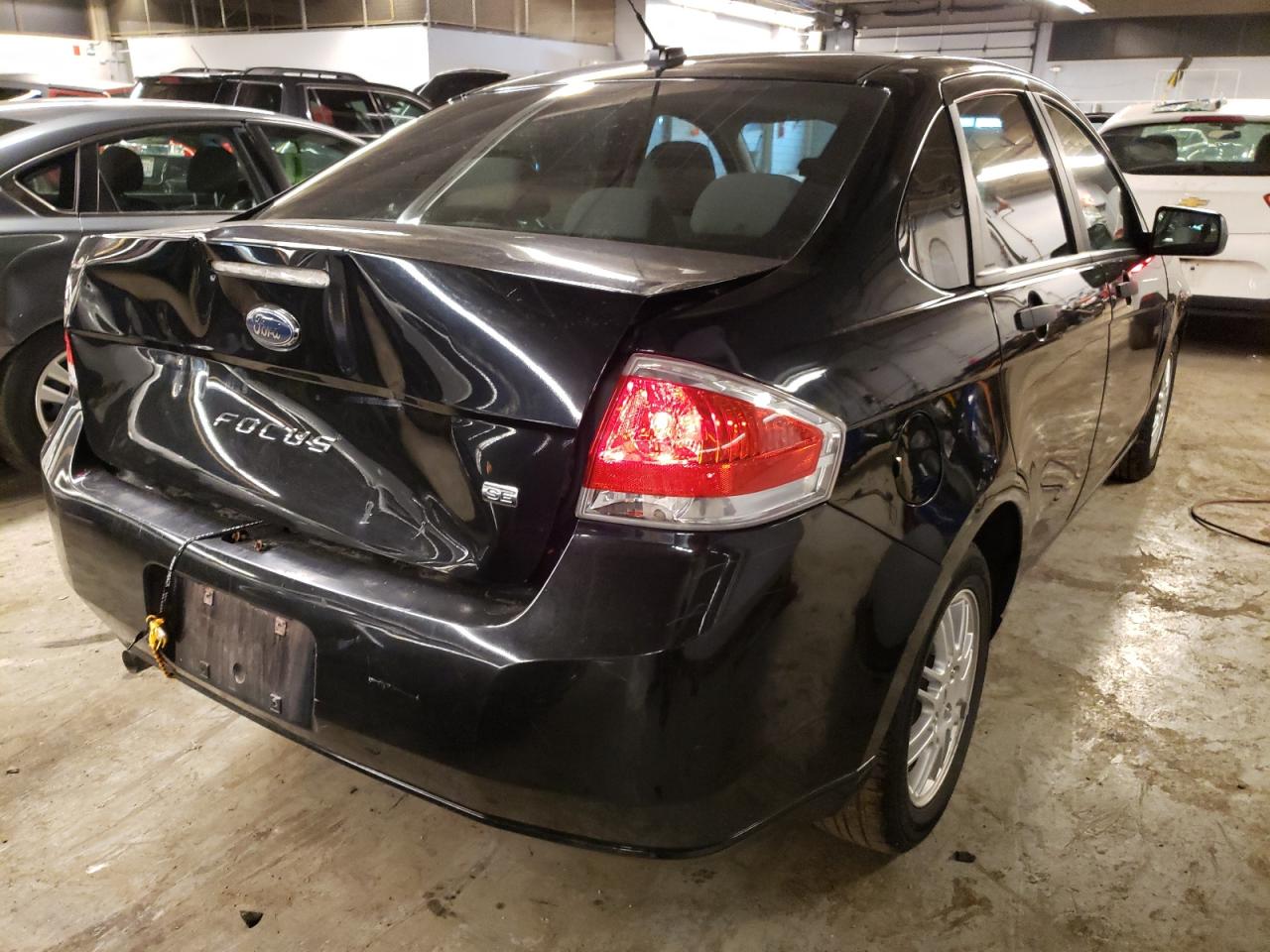Photo 4 from auction – 2010 FORD FOCUS SE with VIN 1FAHP3FNXAW297026
