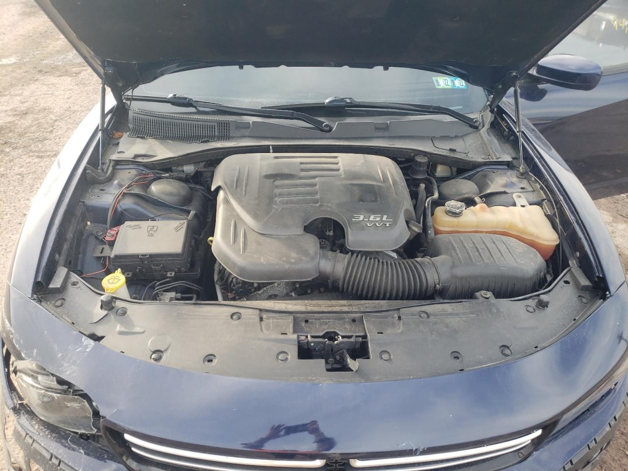 Photo 7 from auction – 2016 DODGE CHARGER SE with VIN 2C3CDXBG9GH108941