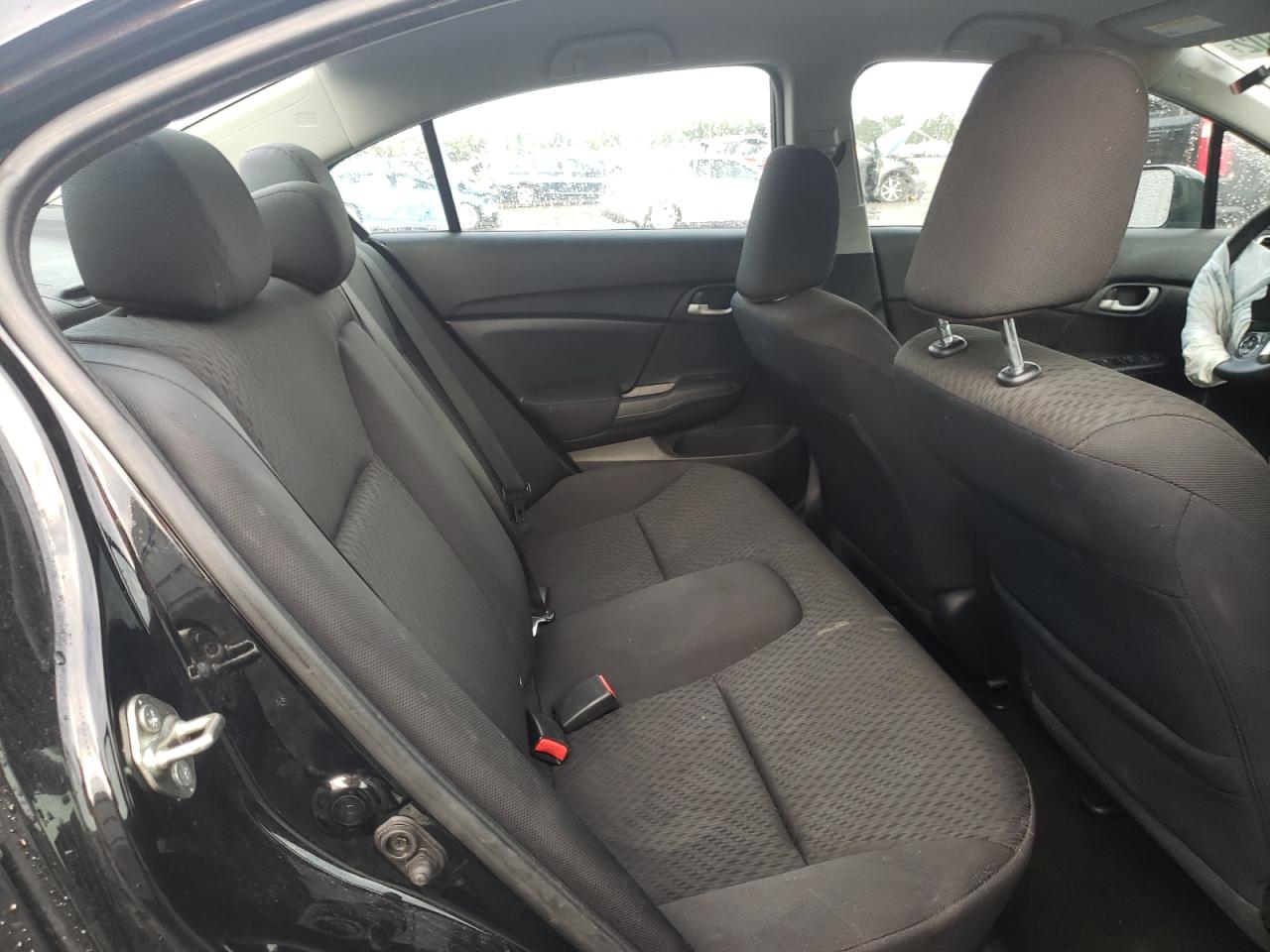 Photo 6 from auction – 2014 HONDA CIVIC LX with VIN 19XFB2F58EE007988