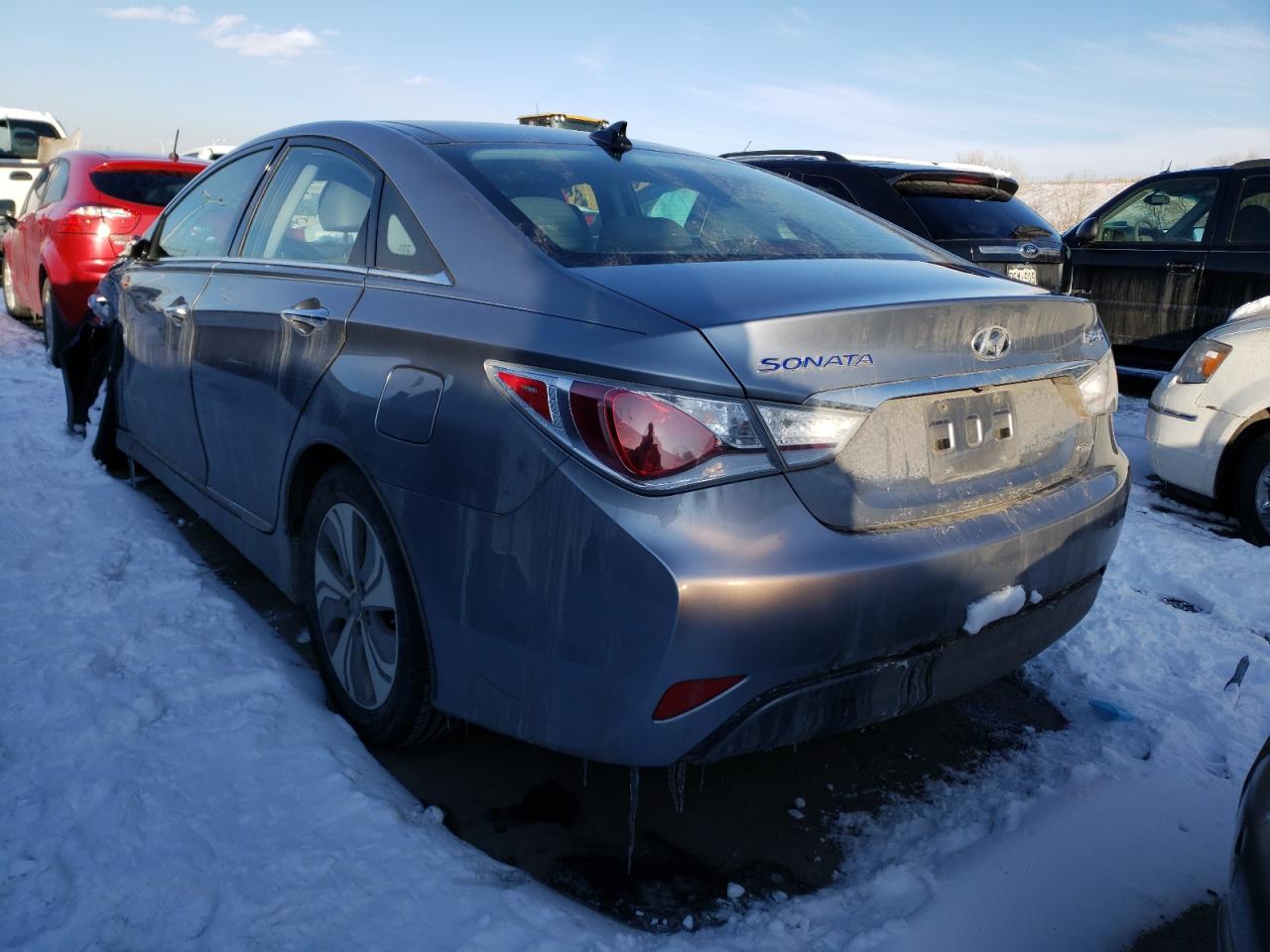 Photo 3 from auction – 2015 HYUNDAI SONATA HYB with VIN KMHEC4A48FA124554