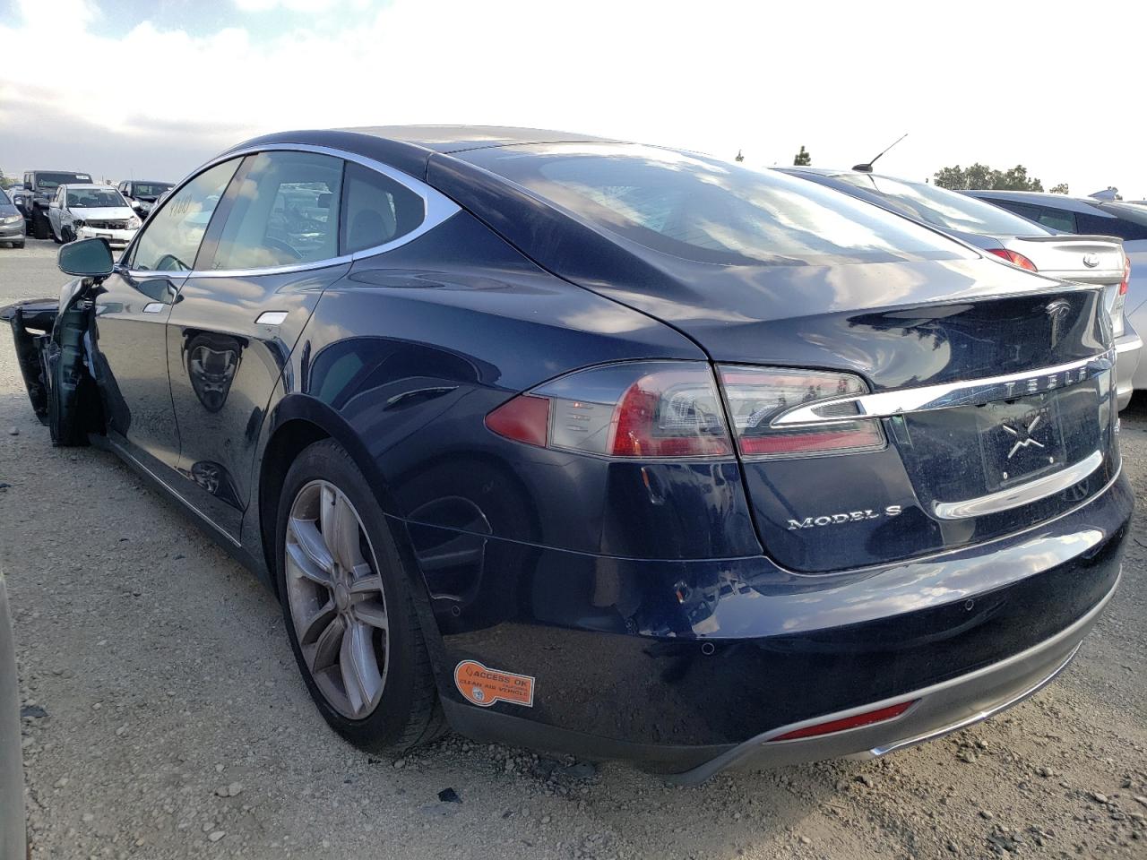 Photo 3 from auction – 2014 TESLA MODEL S with VIN 5YJSA1H13EFP61218