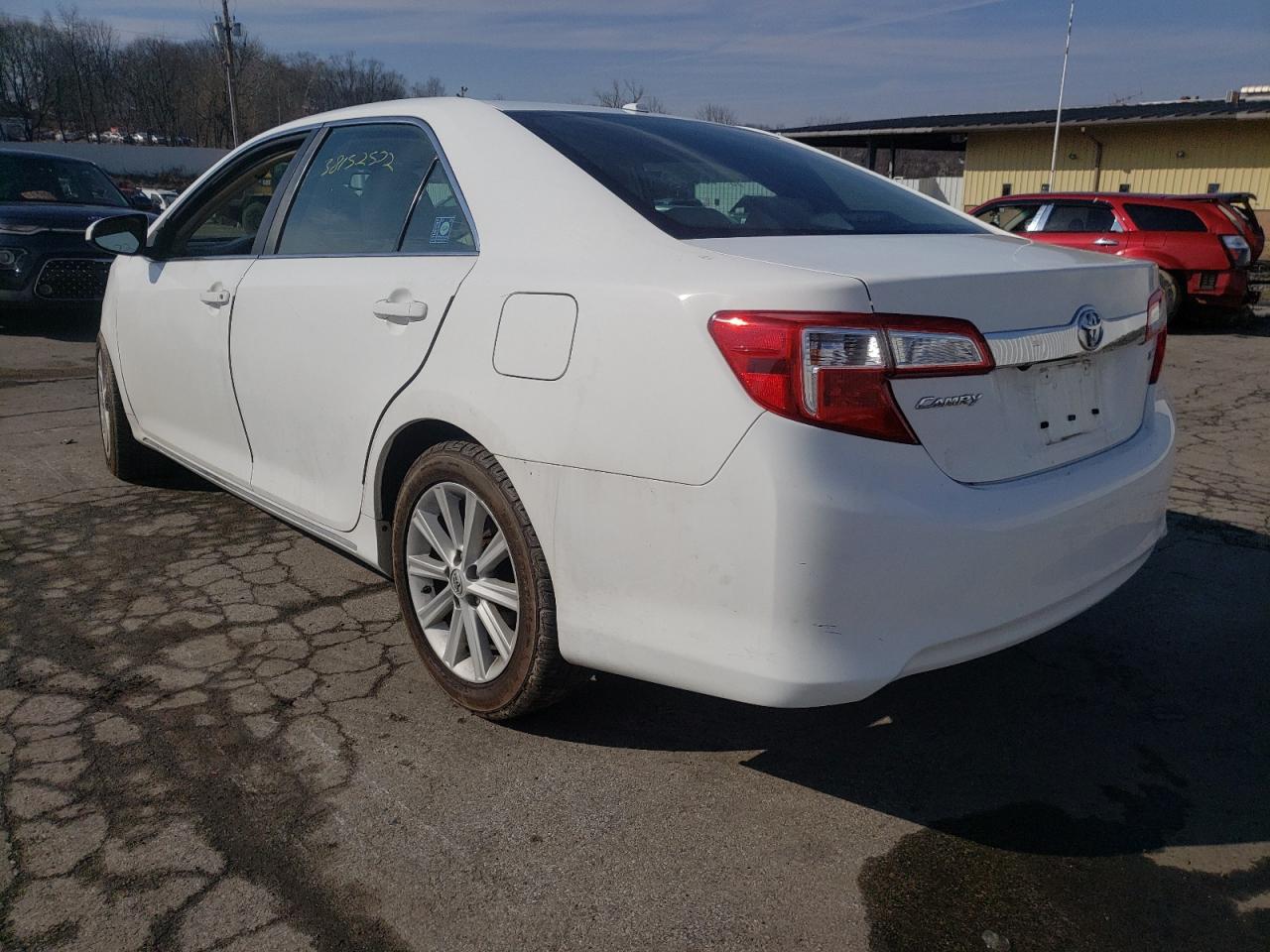 Photo 3 from auction – 2014 TOYOTA CAMRY L with VIN 4T1BF1FK4EU780862